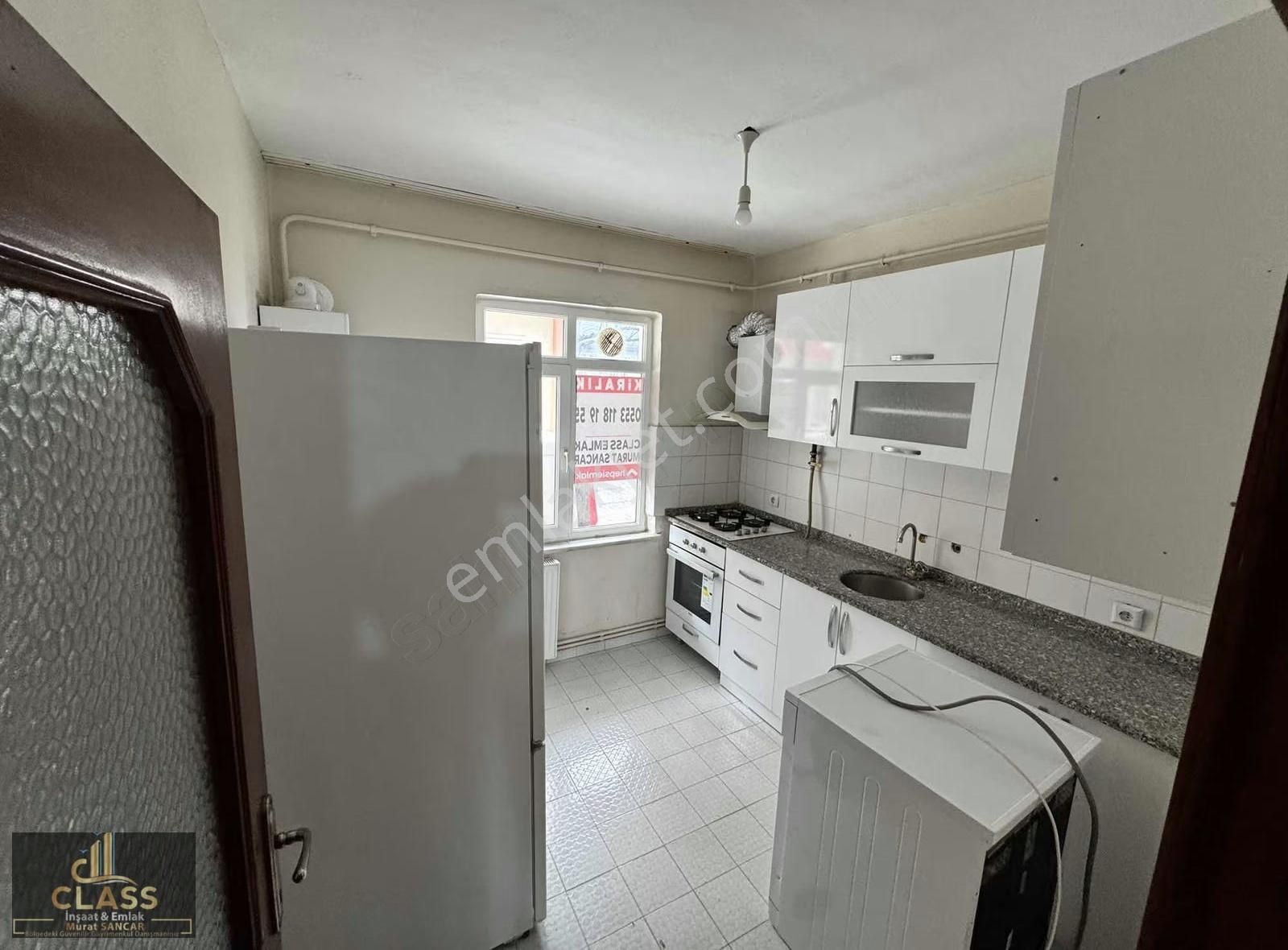 Class Emlaktan Çınarlı Mahllesinde Kiralık 2+1 Daire - Görsel 2