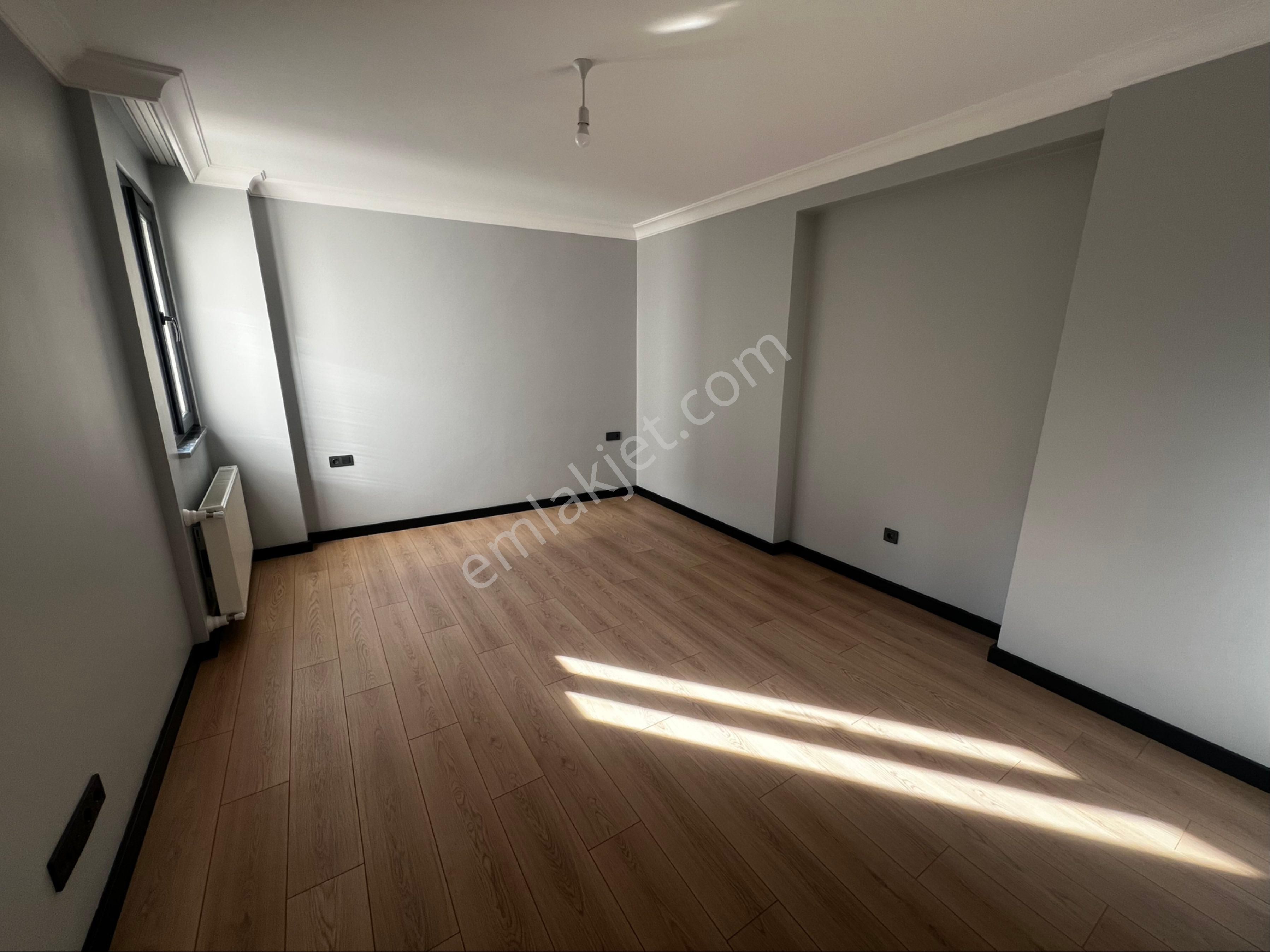 Naz Emlaktan Yeni Binada Asansörlü 3+1 Kiralık Daire - Görsel 6