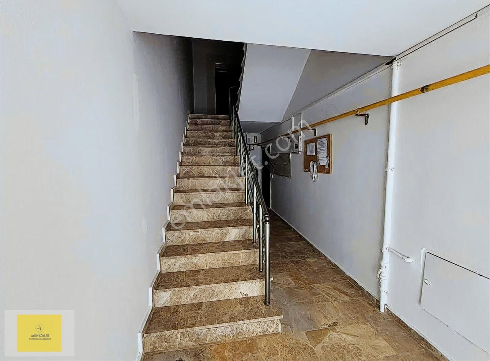 Mudanya Halitpaşa Mah Kiralık 1+1 A.mutfak - Görsel 2