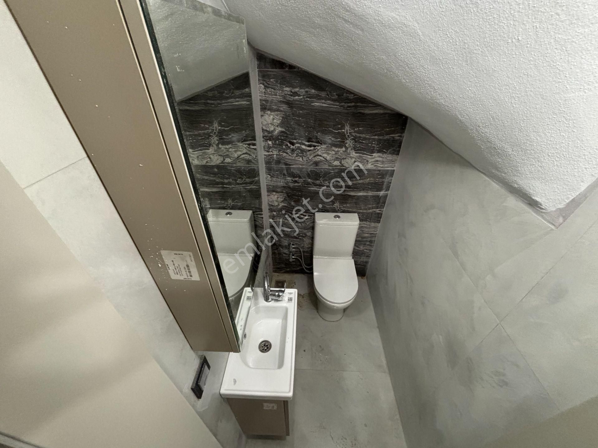Mera Emlaktan Gazicelal Mah. 2+1 120m2 Ultralüks Dubleks Daire - Görsel 18