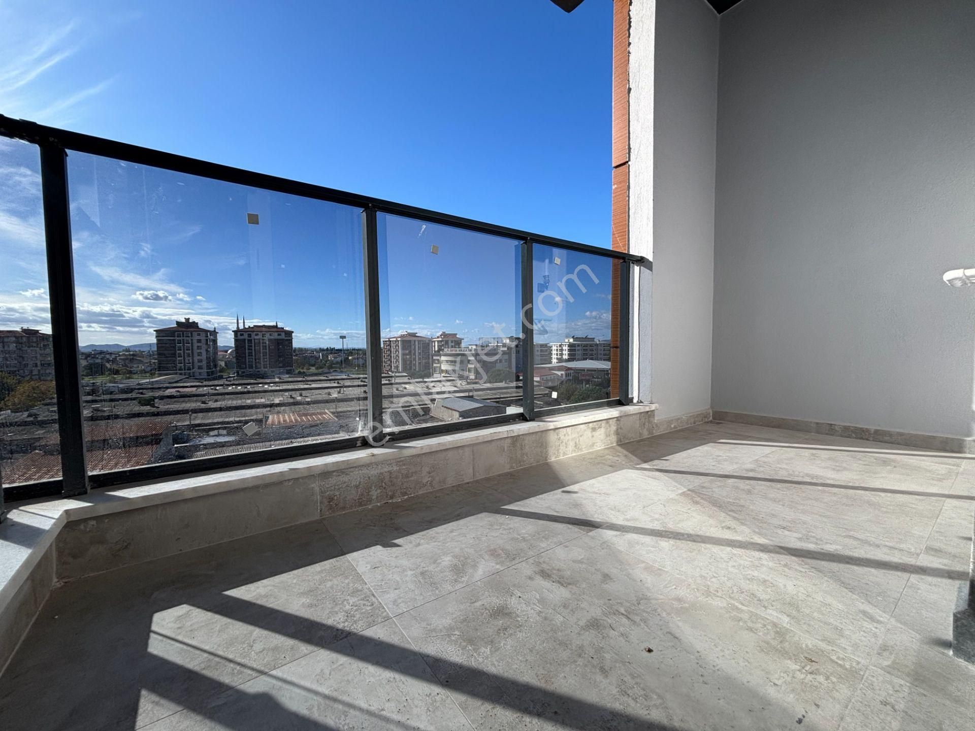 Mera Emlaktan Gazicelal Mah. 2+1 120m2 Ultralüks Dubleks Daire - Görsel 9