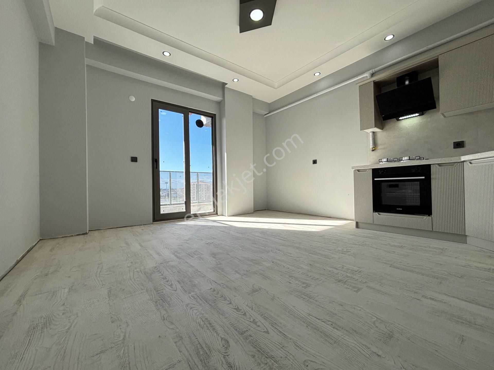 Mera Emlaktan Gazicelal Mah. 2+1 120m2 Ultralüks Dubleks Daire - Görsel 4