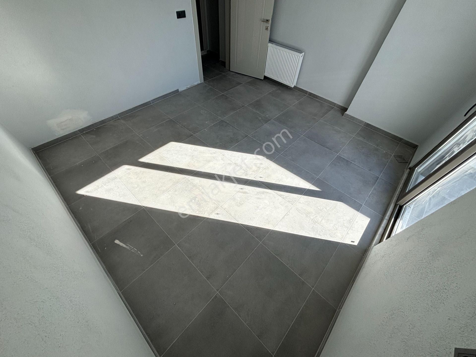 Mera Emlaktan Gazicelal Mah. 2+1 120m2 Ultralüks Dubleks Daire - Görsel 29