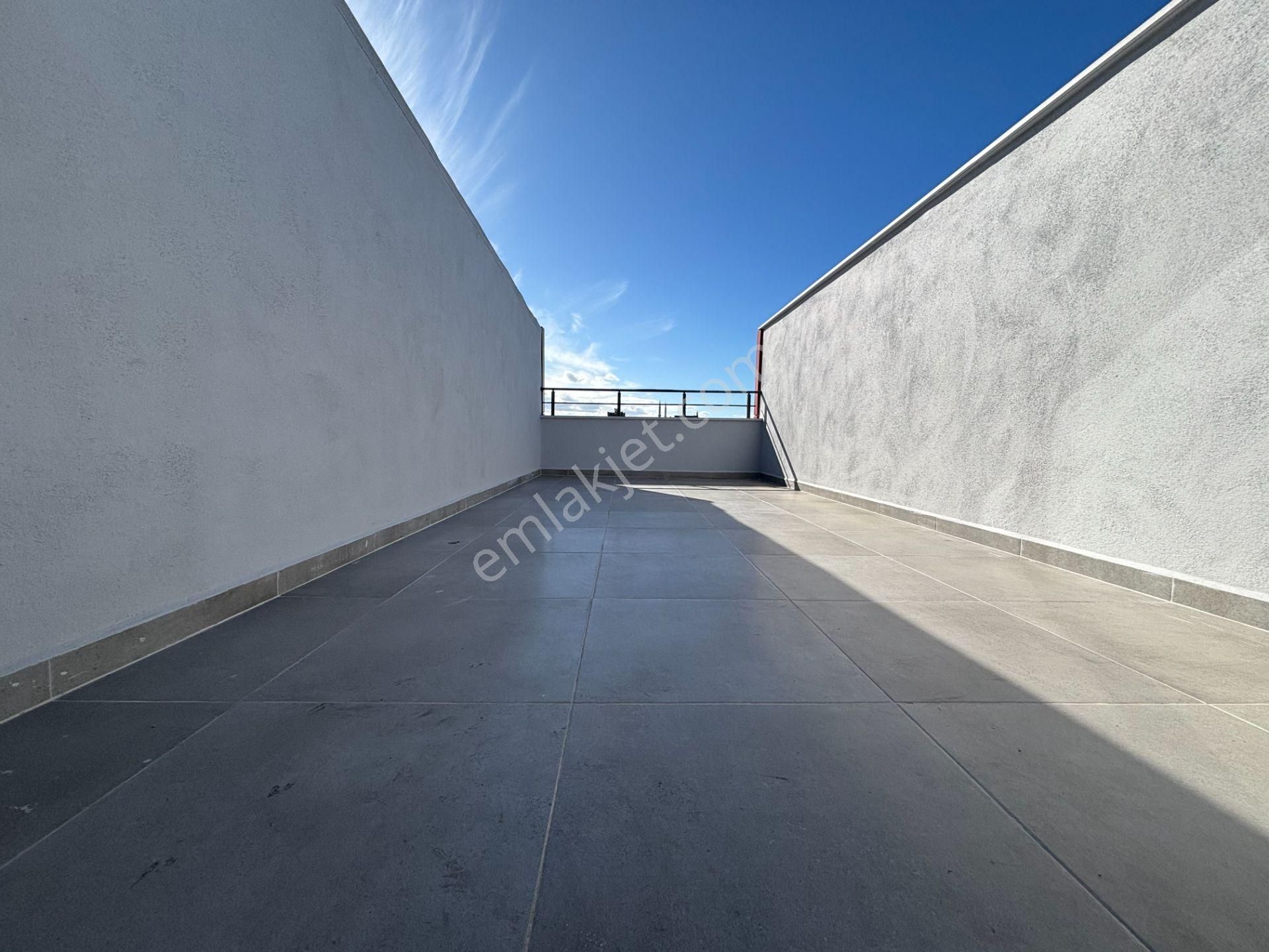 Mera Emlaktan Gazicelal Mah. 2+1 120m2 Ultralüks Dubleks Daire - Görsel 30