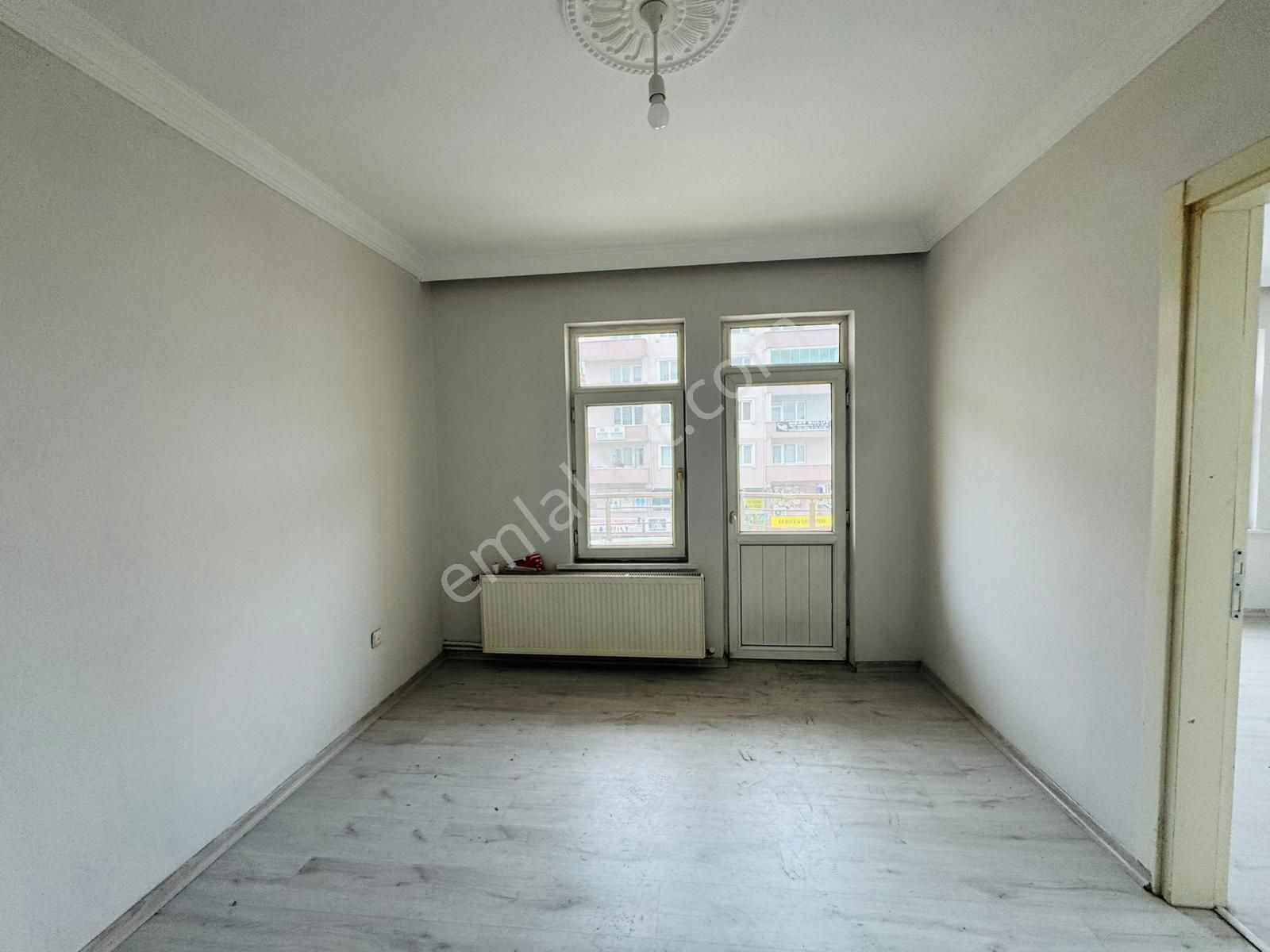 Çerkezköy*** Belediye Meydanın'da/ Acil Satılık / Öncephe Kombili 3+1 - Görsel 8