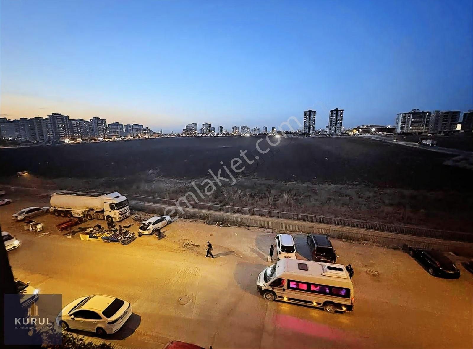 Kurul Gayrimenkulden Cadde Üzeri Satılık 3+1 Açık Mutfak - Görsel 14