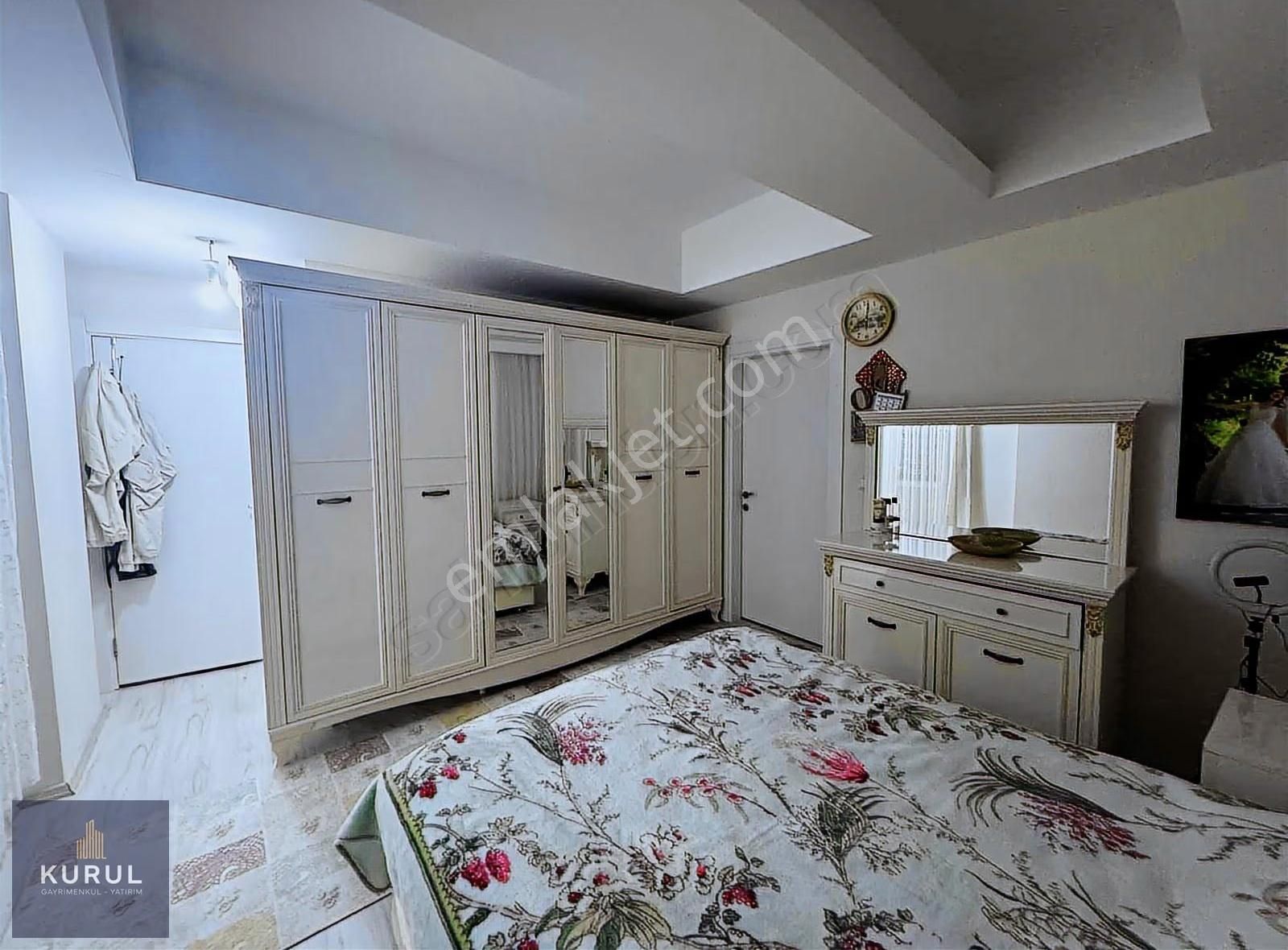 Kurul Gayrimenkulden Cadde Üzeri Satılık 3+1 Açık Mutfak - Görsel 12