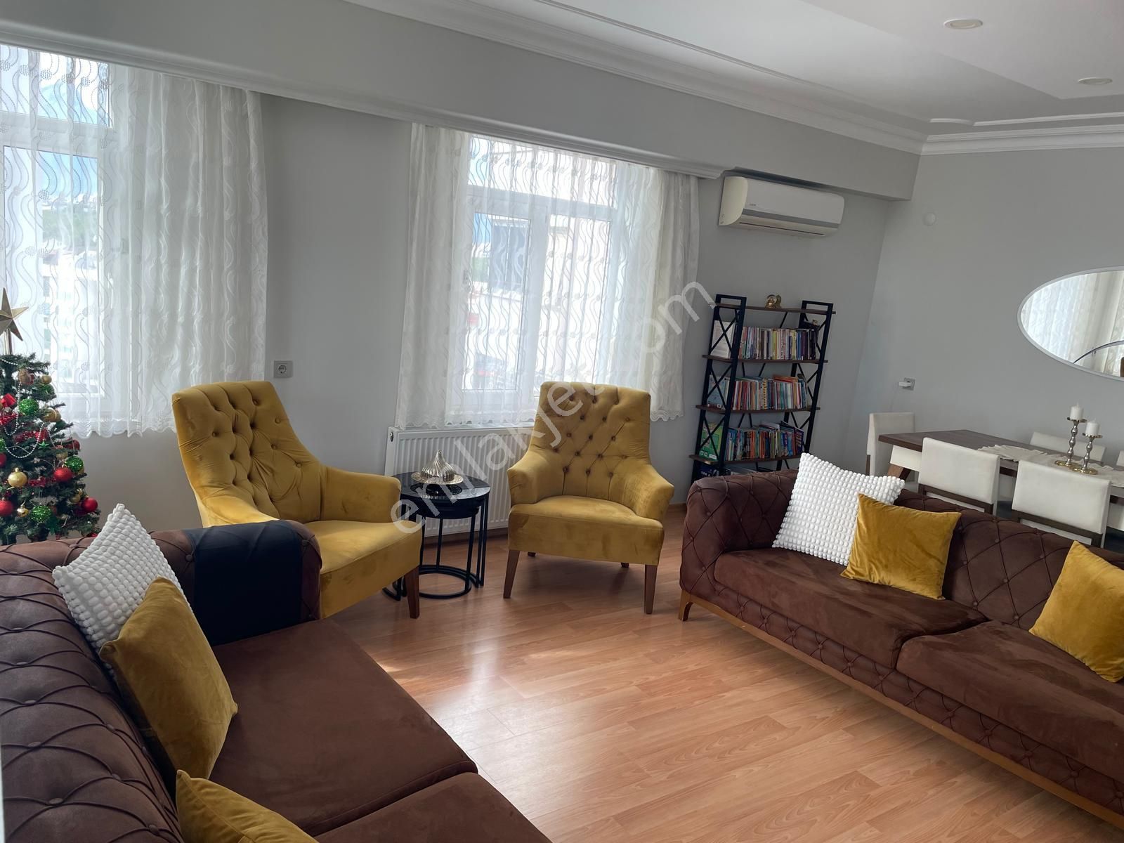 Öğretmen Evleri Mah. Geniş 3+1 Havuzlu Site İçi Satılık Daire - Görsel 9