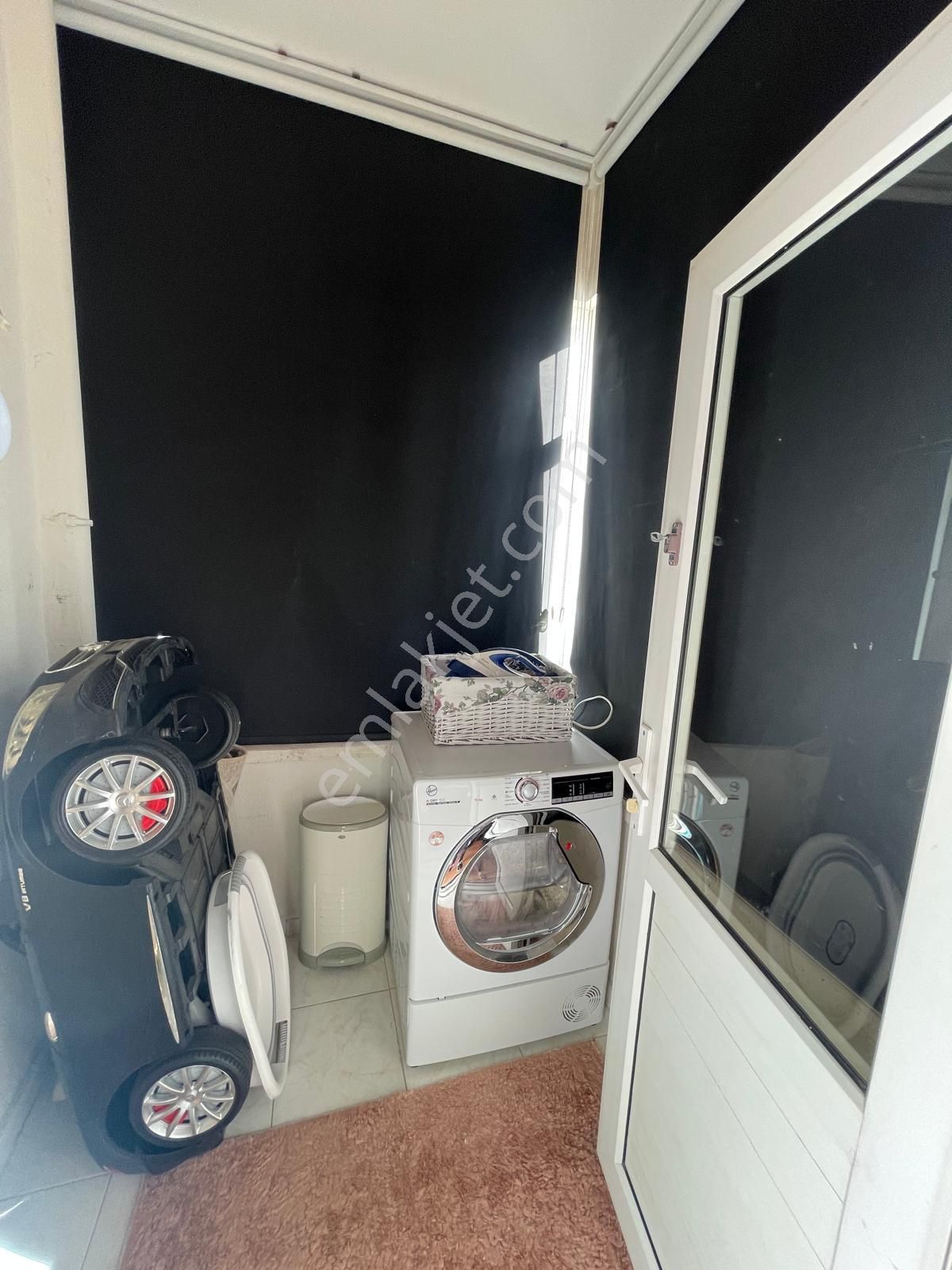 Öğretmen Evleri Mah. Geniş 3+1 Havuzlu Site İçi Satılık Daire - Görsel 8