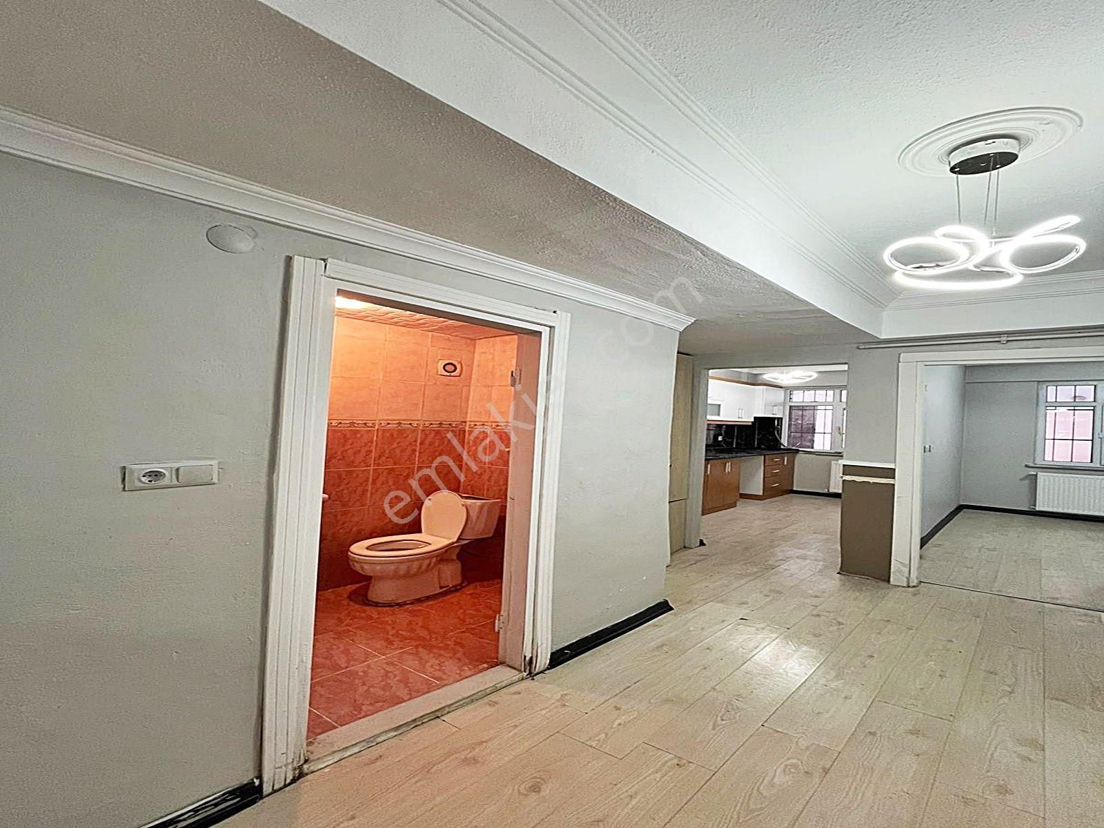 Esenyurt Çınar Mahallesinde Acil Satılık 1+1 Yüksek Giriş !!! - Görsel 15