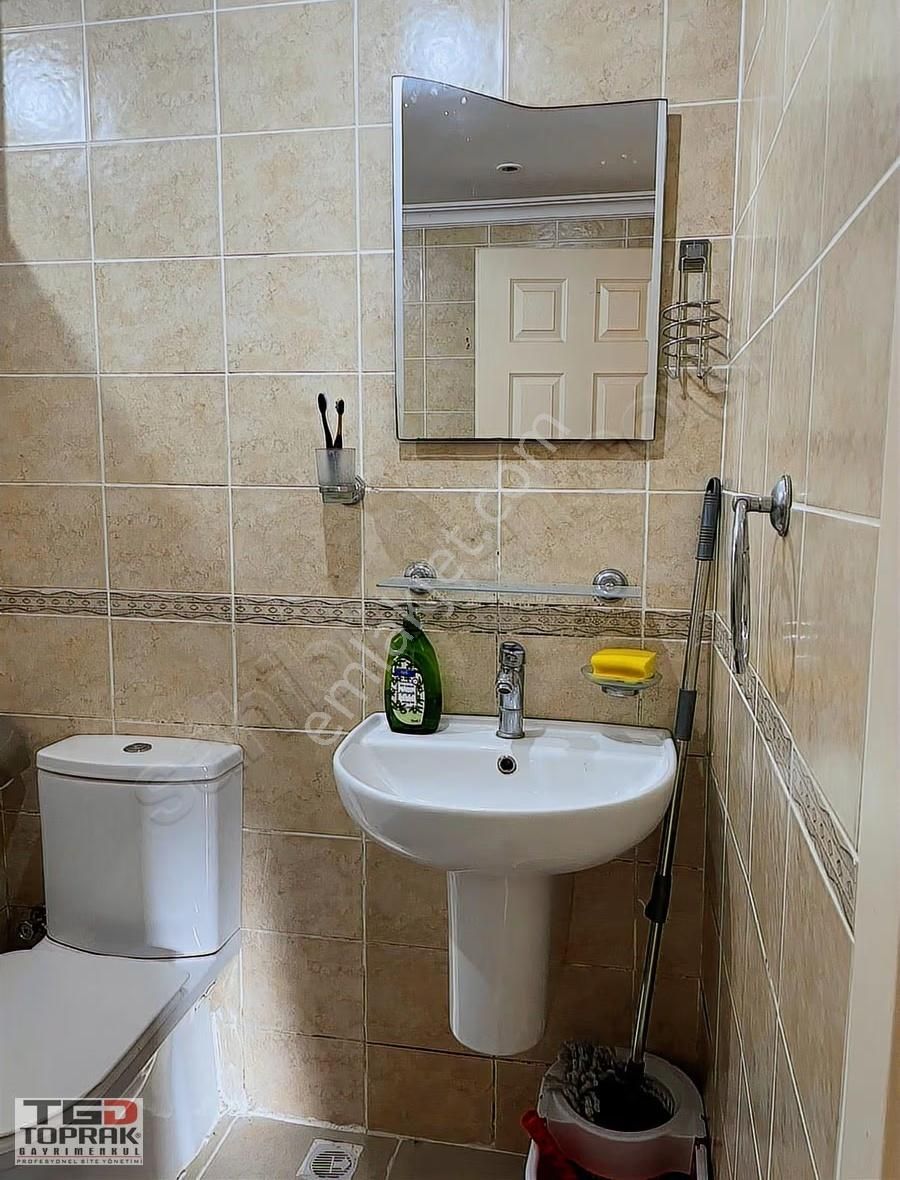 Şirinevler Sitesinde Eşyalı 2+1 Kiralık Daire - Görsel 3