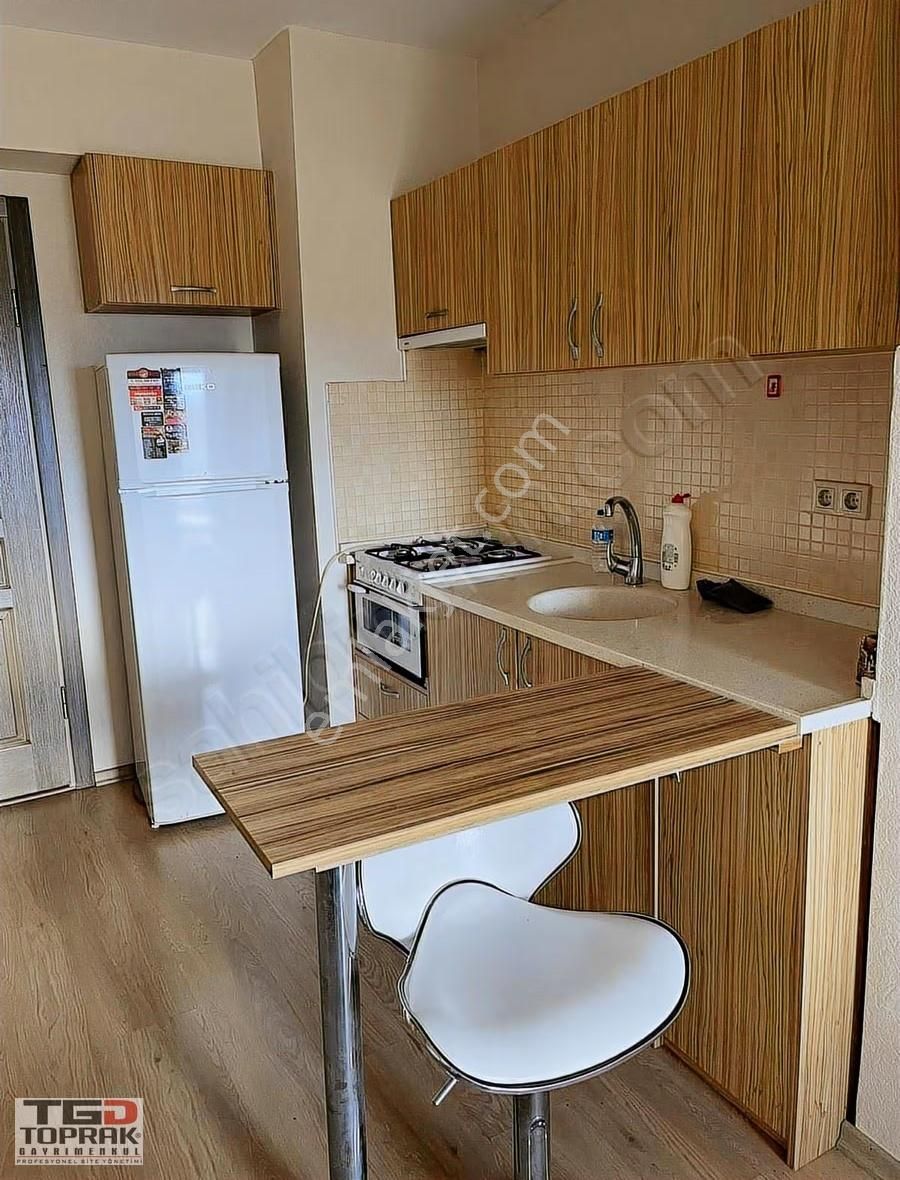Şirinevler Sitesinde Eşyalı 2+1 Kiralık Daire - Görsel 9