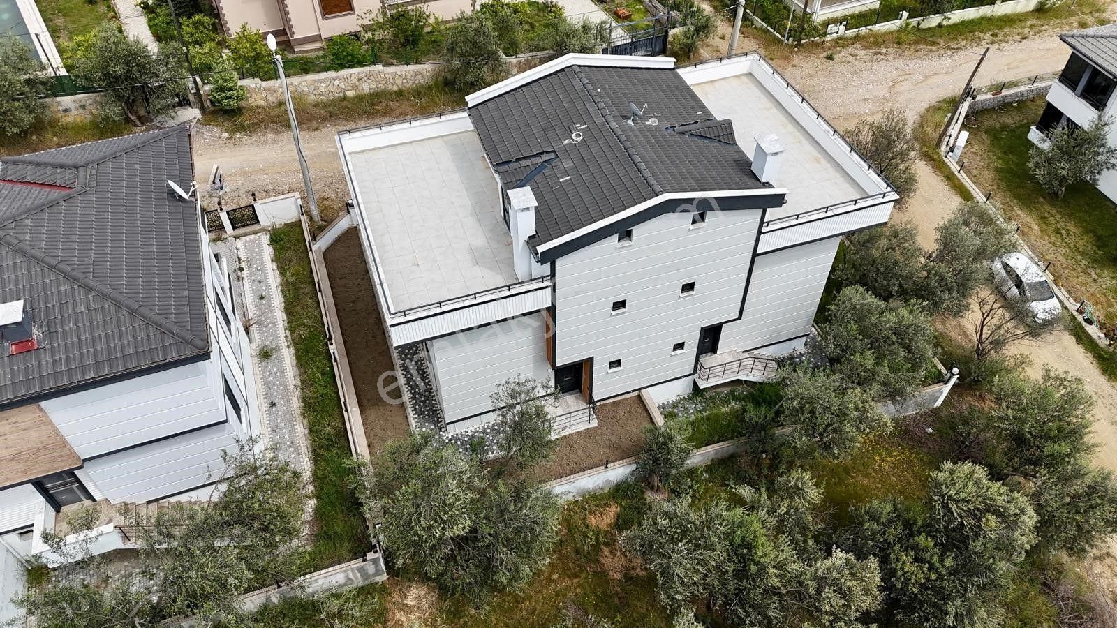 Akçay Aras Emlaktan Altınolukta Deniz Manzaralı 4+1 Villa - Görsel 3