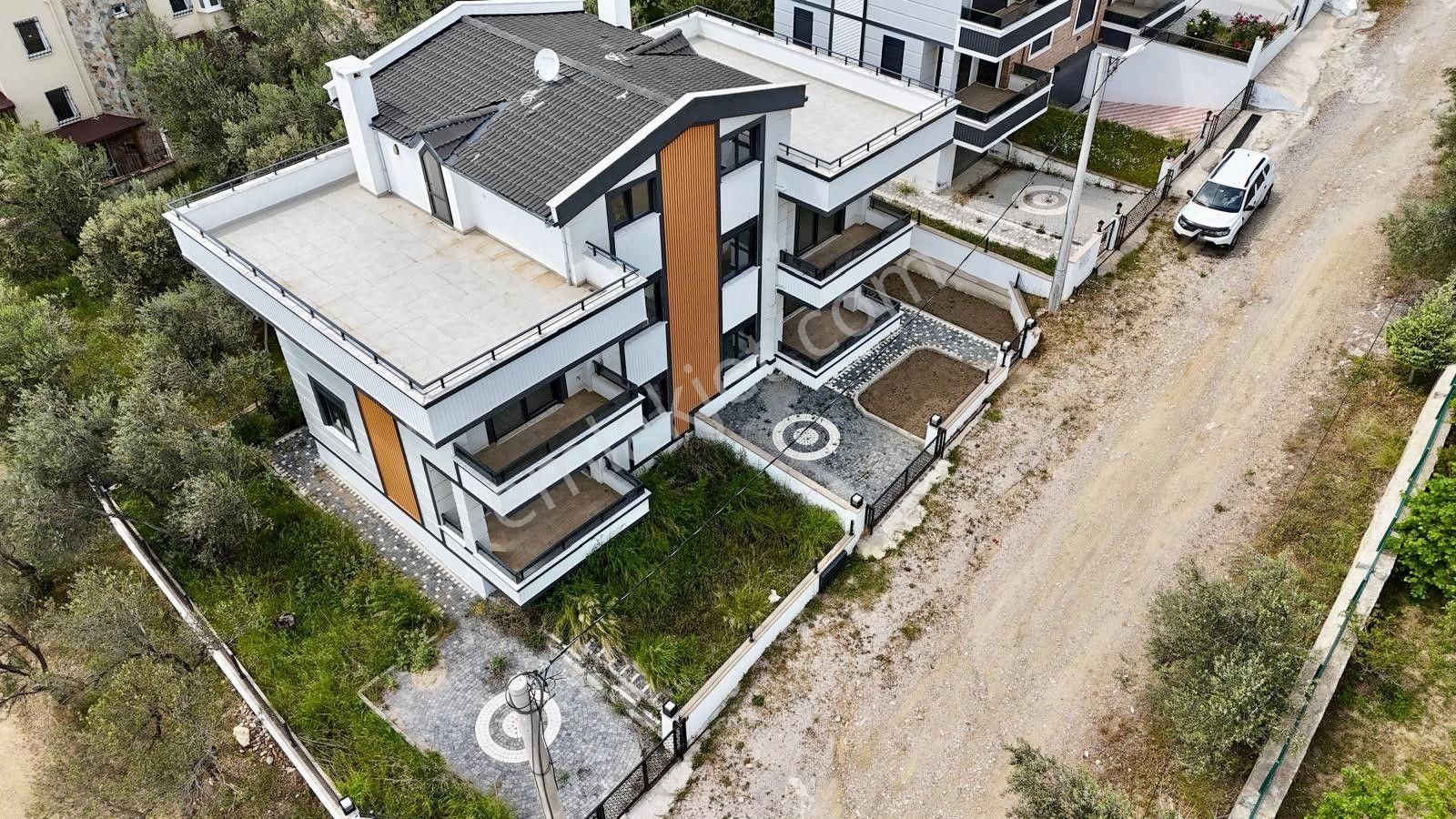 Akçay Aras Emlaktan Altınolukta Deniz Manzaralı 4+1 Villa - Görsel 34