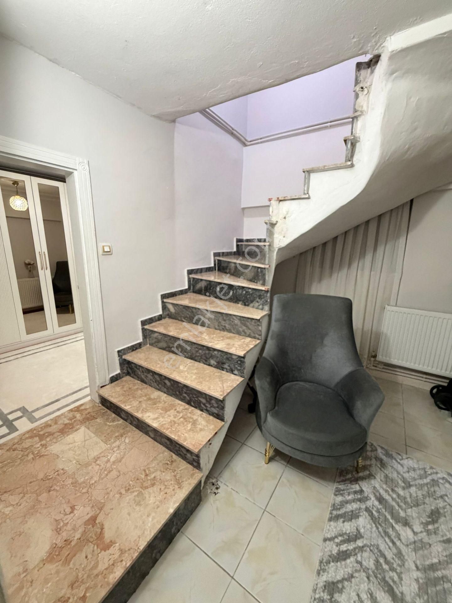 Sincan Pınarbaşı Mahallesinde Acil Satılık 3+1 Ters Dubleks Daire - Görsel 16