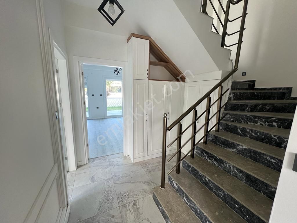 Akçay Aras Emlaktan Gürede 5+1 Muhteşem Villalar - Görsel 5