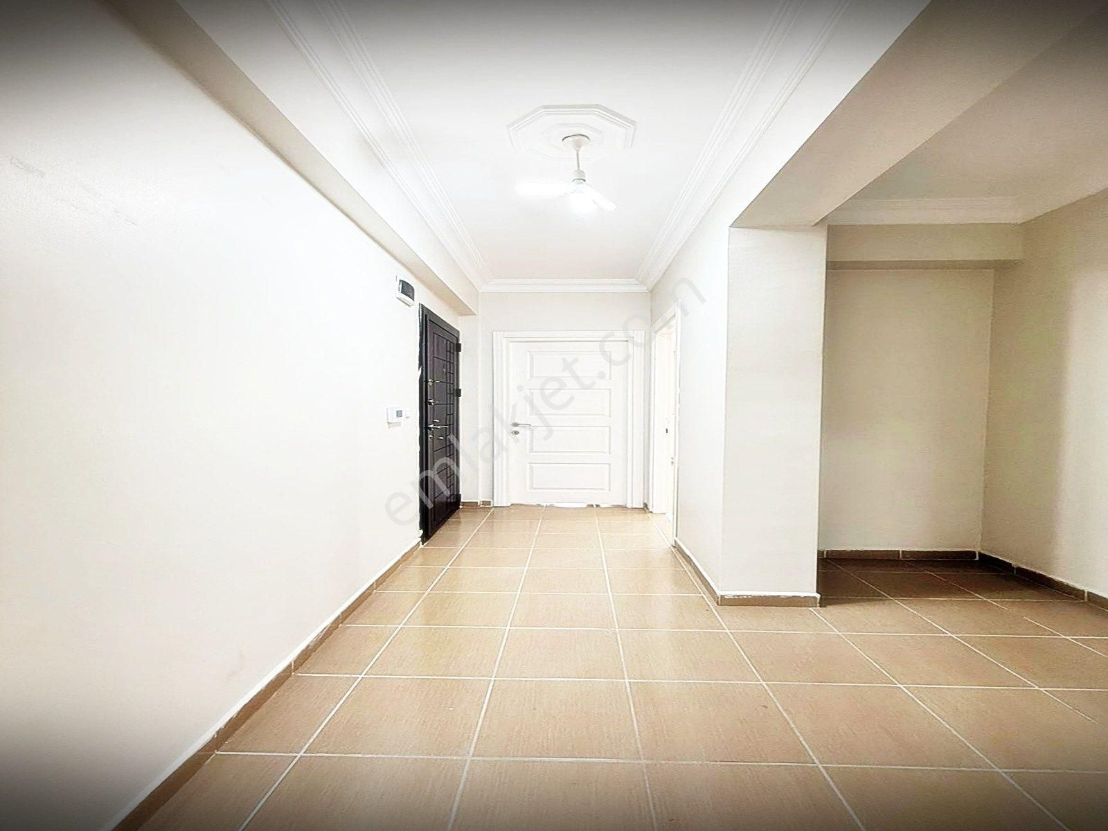 Esenyurt Mehterçeşme Mahallesinde Asansörlü Arakat 2+1 Daire - Görsel 6