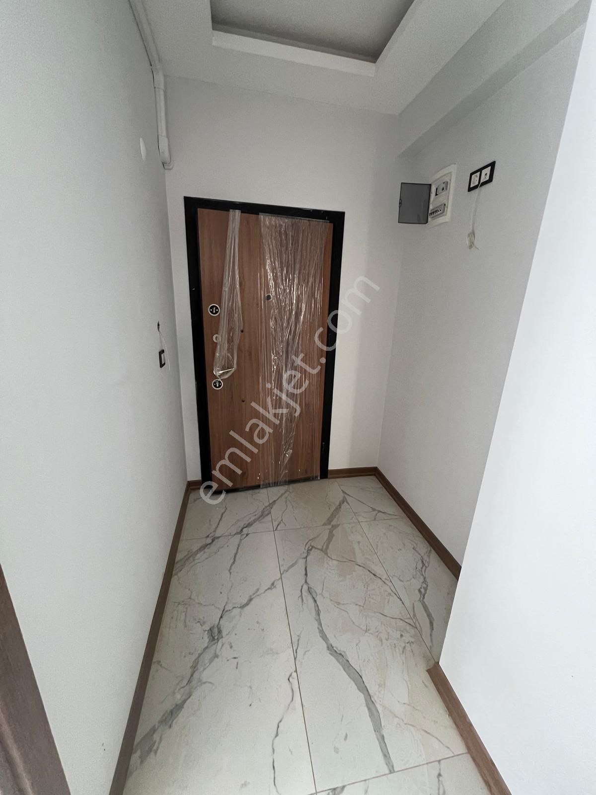 Bergama Gaziosmanpaşa Mahallesinde Satılık Açık Mutfak 2+1 Daire - Görsel 10