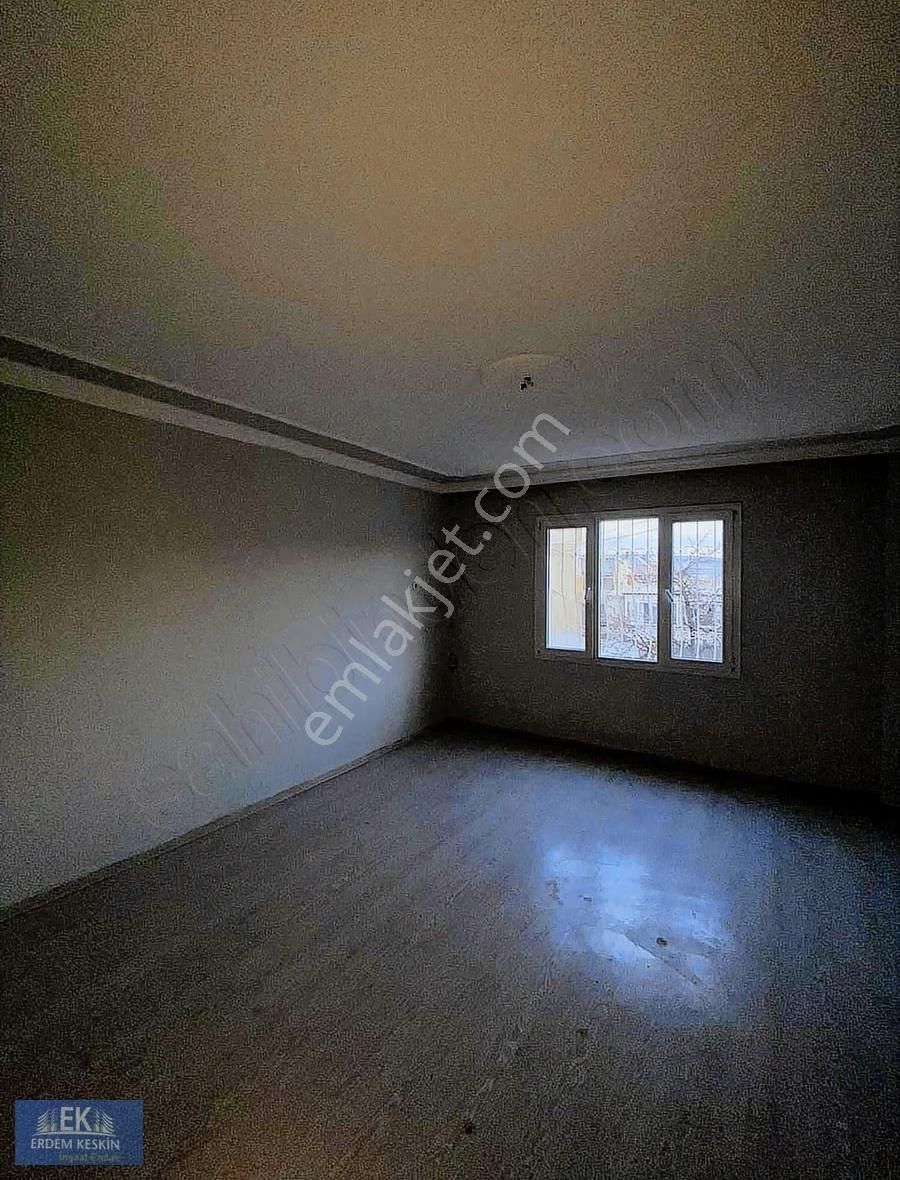 Karabağlar Peker Mah. 2+1 Arakat Kiralık Daire - Görsel 5