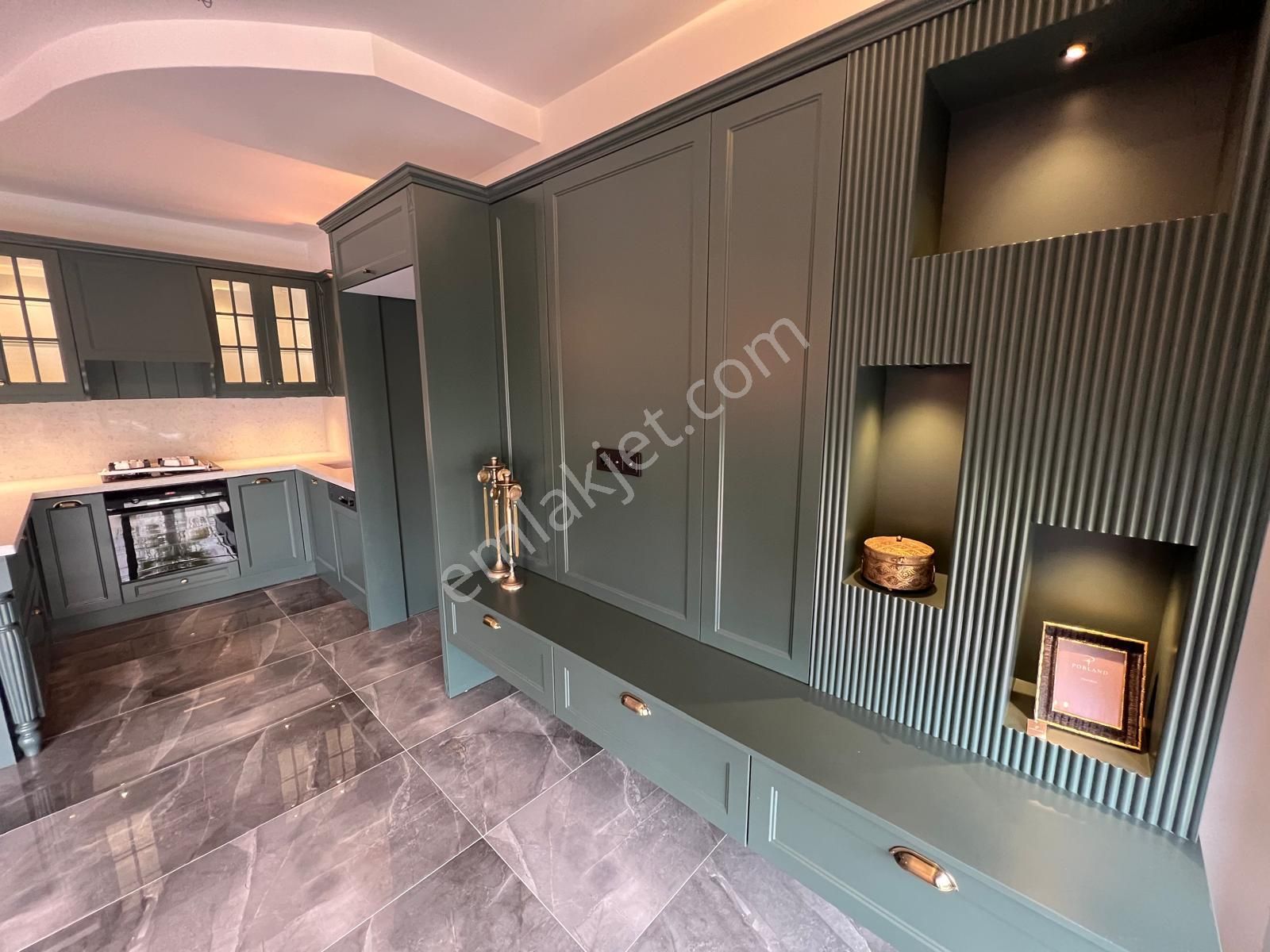 Aras Emlaktan Akçayda Denize 50 Metre 6+1 Villa - Görsel 12