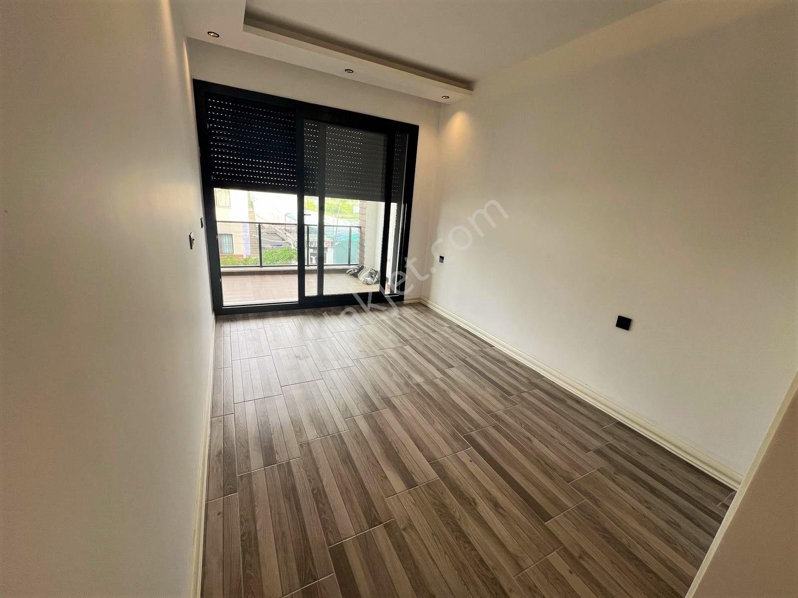 Aras Emlaktan Akçayda Denize 50 Metre 6+1 Villa - Görsel 20