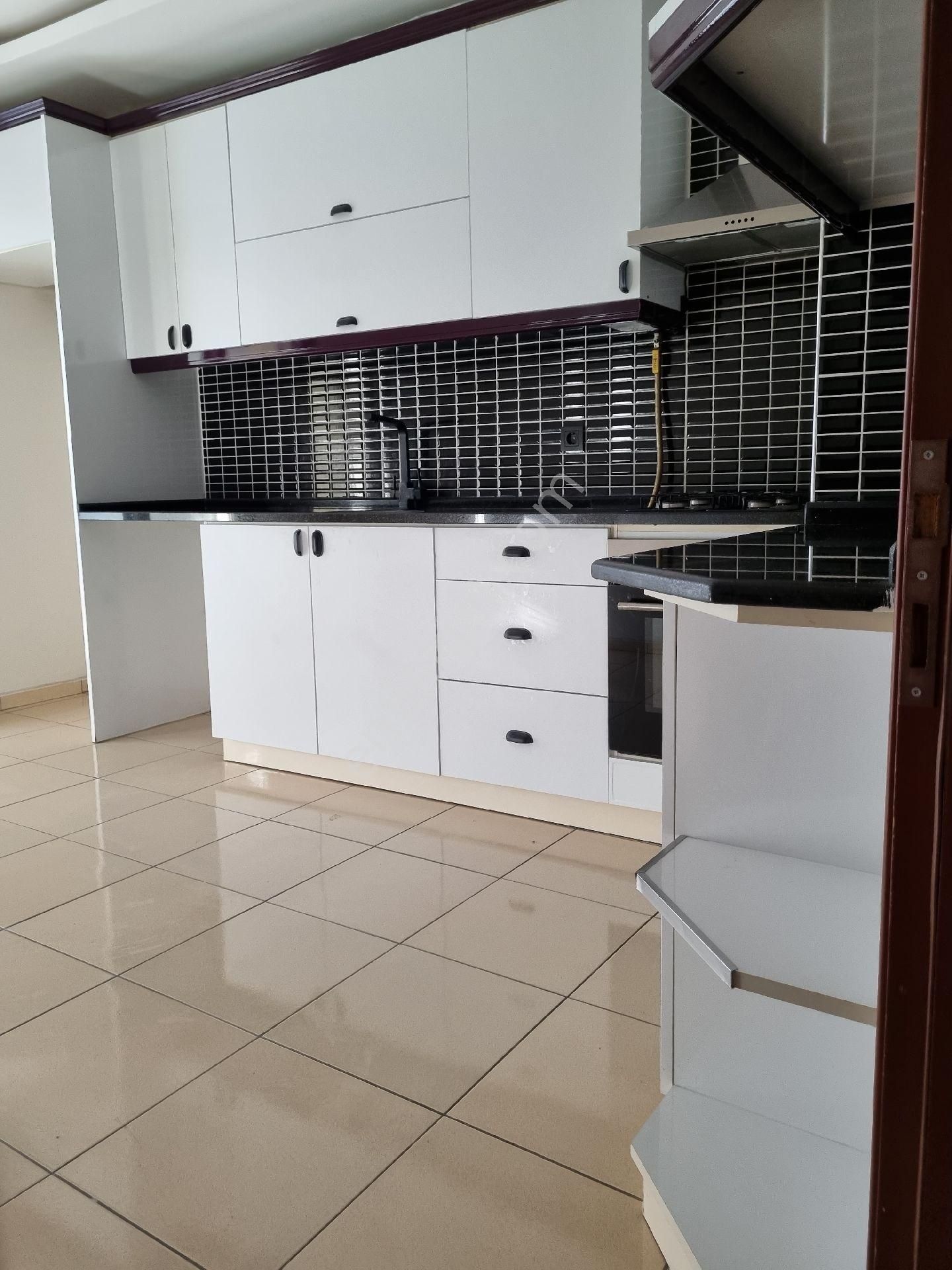 Bucada Kiralık Geniş Ve Ferah Dairemiz - Görsel 32