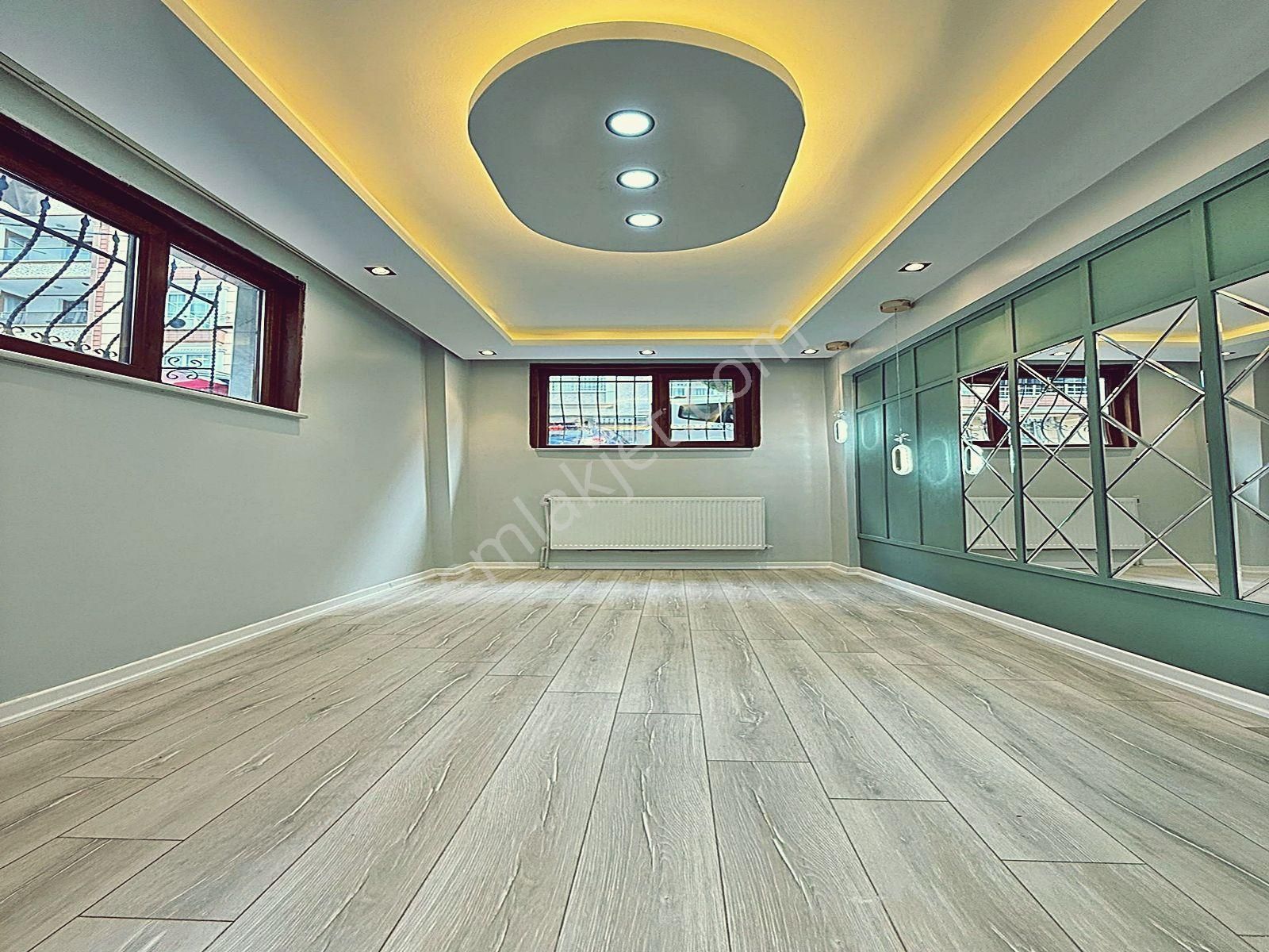 Esenyurt Mehmet Akif Ersoy Mahallesinde Metrobüse Yakın Geniş Bahçeli 2+1 Daire - Görsel 8