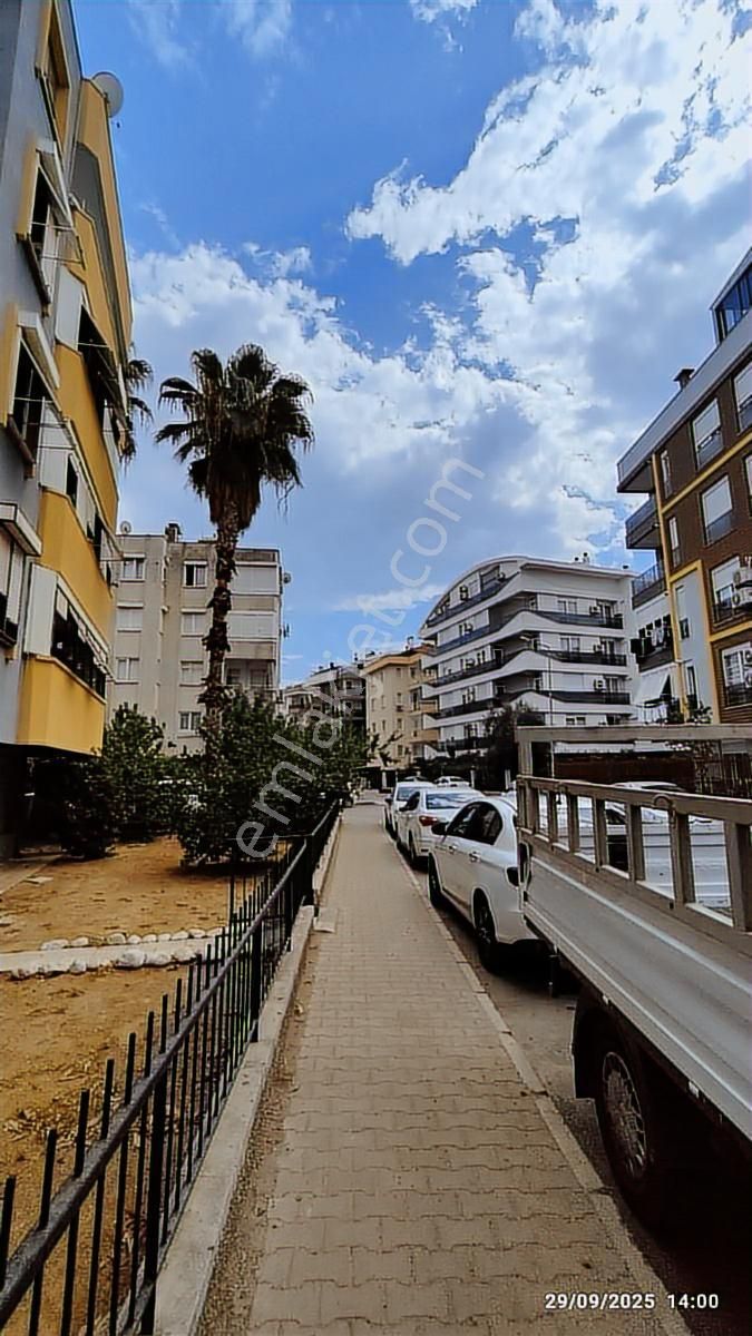 Gençlik Mahallesinde Kiralık Dükkan - Görsel 11