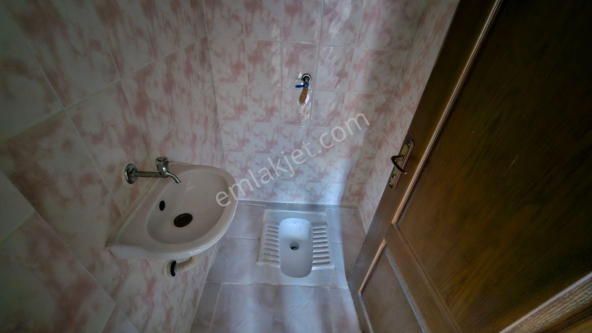 Tuzluçayırda 3. Katta 3+1 Full Yapılı Bağımsız Salon Kiralık Daire - Görsel 21
