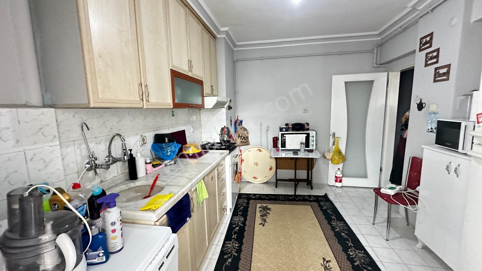 Koza Emlak'tan Andiçen Mahalesinde *site İçinde* Full Yapılı Bağımsız Katta 3+1 Satılık Dairee