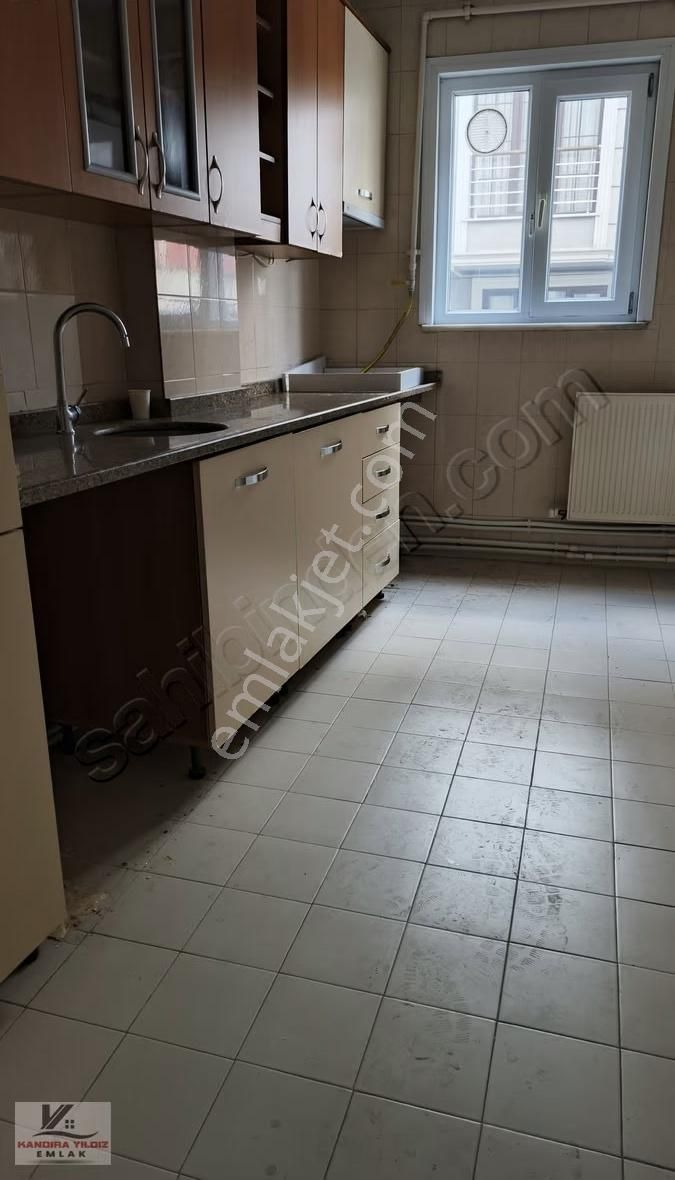 Cumhuriyet Mah. 2+1 Boş Durumda Geniş Daire - Görsel 15