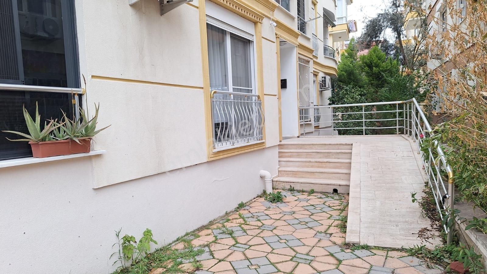 Edremit Altınoluk İskele'de Denize Yakın Satılık 2+1 Daire - Görsel 3