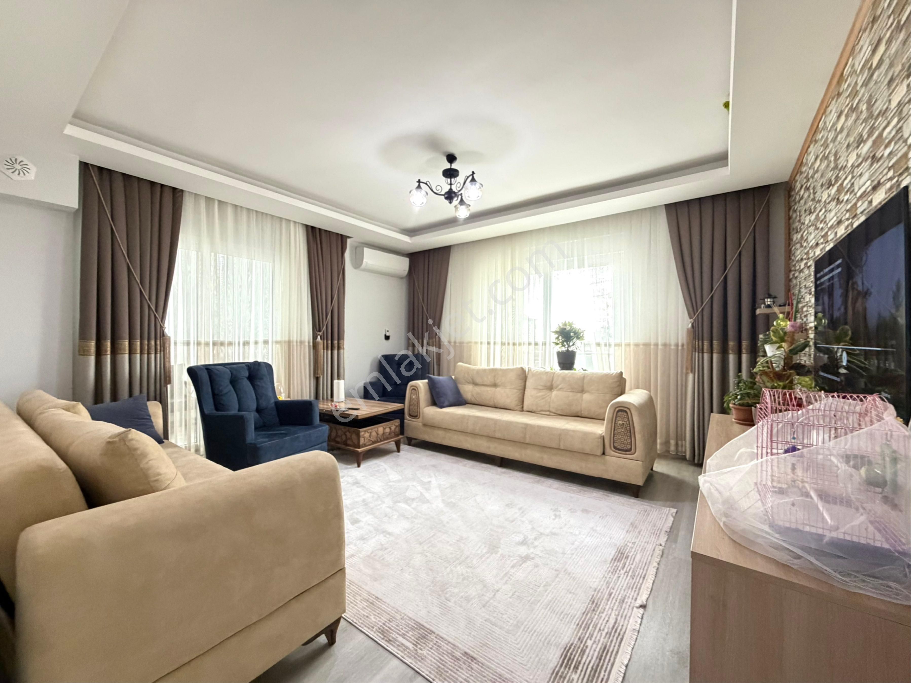 V.karşıyaka Mah. Full Kredi Uygun Çift Balkon Asansör Arakat 2+1