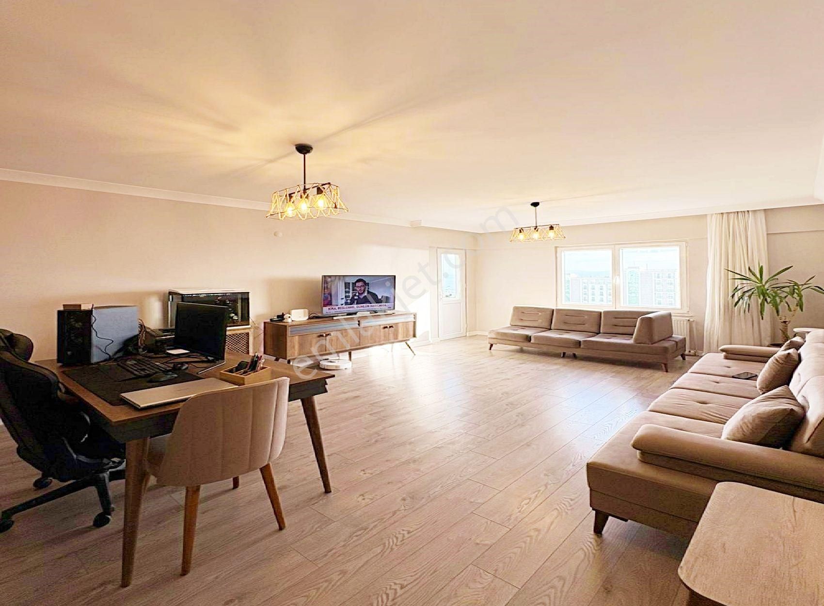 Kavaklıkent'te Kat Mülkiyetli Tadilatlı 3+1 Daire - Görsel 9