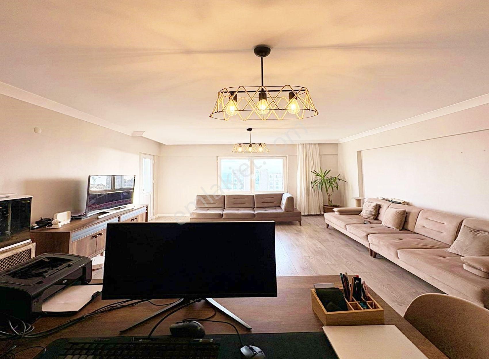 Kavaklıkent'te Kat Mülkiyetli Tadilatlı 3+1 Daire - Görsel 12