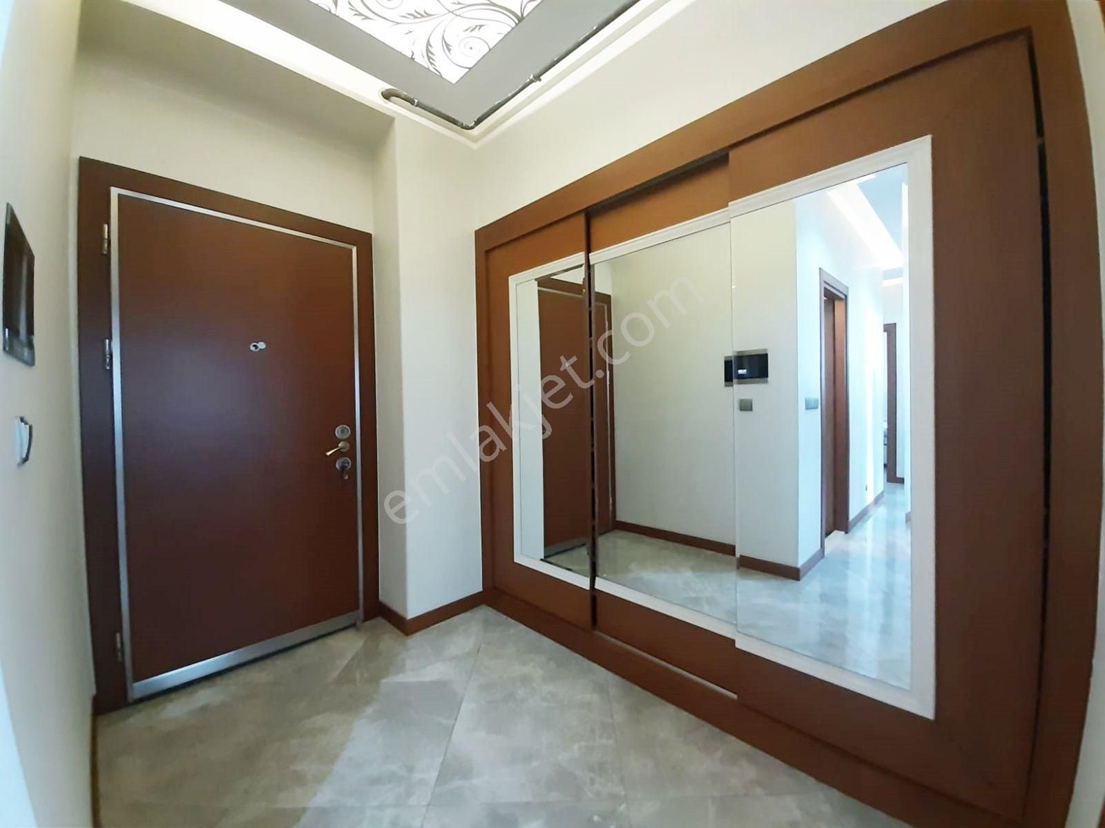 Barışmanço Bulv.her Kat Tek Daireli Akıllı Ev Sistemli Sosyal Aktiviteli Site İçi Ultra Lüks Fırsat - Görsel 14