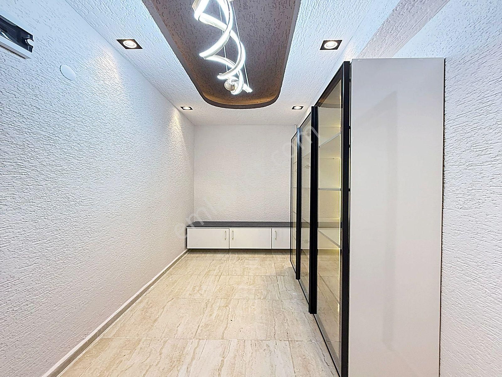 Esenyurt Yeşilkent Mahallesinde Metrobüse Yakın İçi Dekorlu Bahçe Katı 2+1 Daire - Görsel 16