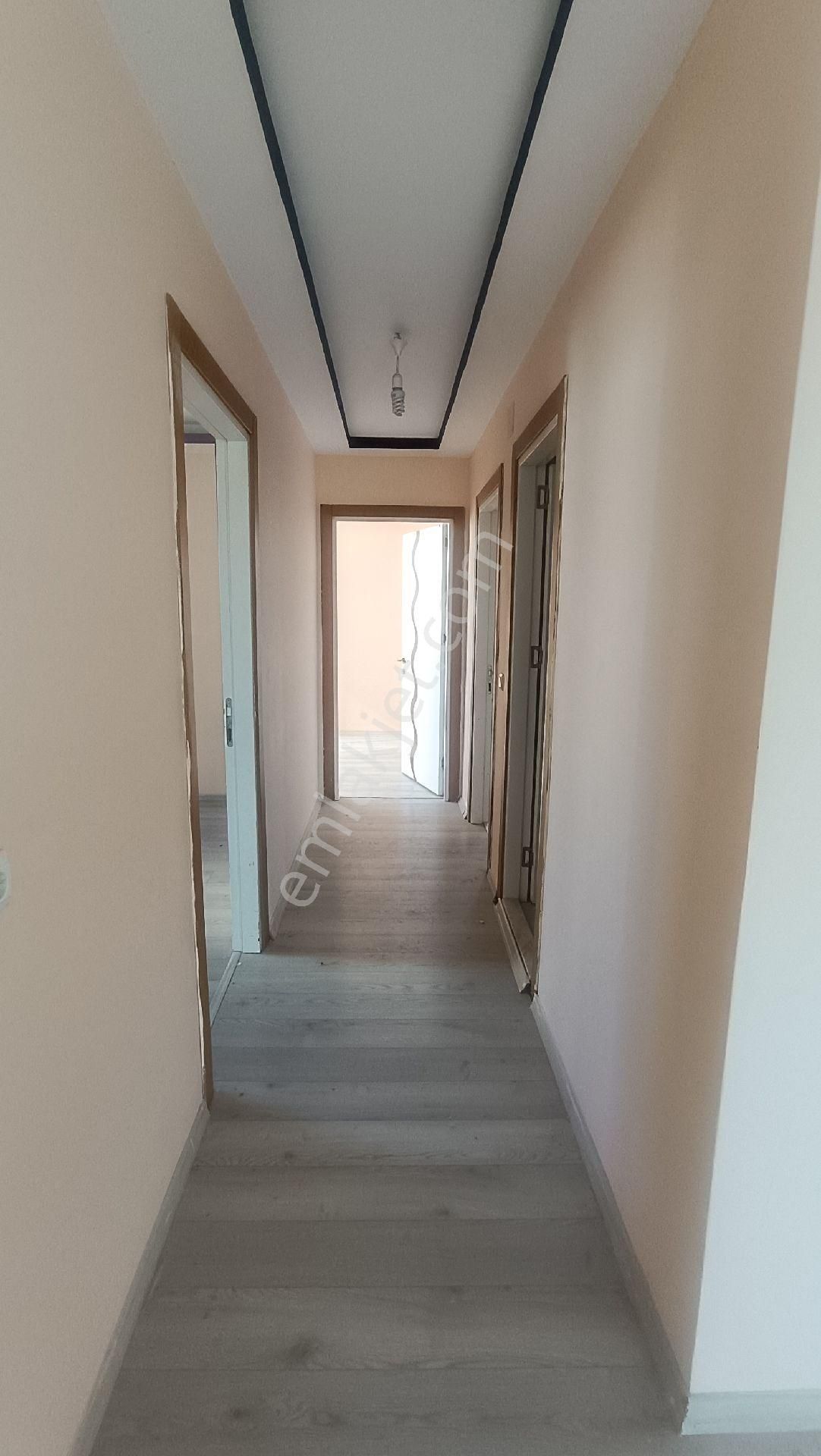 Gültepe Mahallesinde Havuzlu Site İçerisinde 3+1 Satılık Daire - Görsel 9