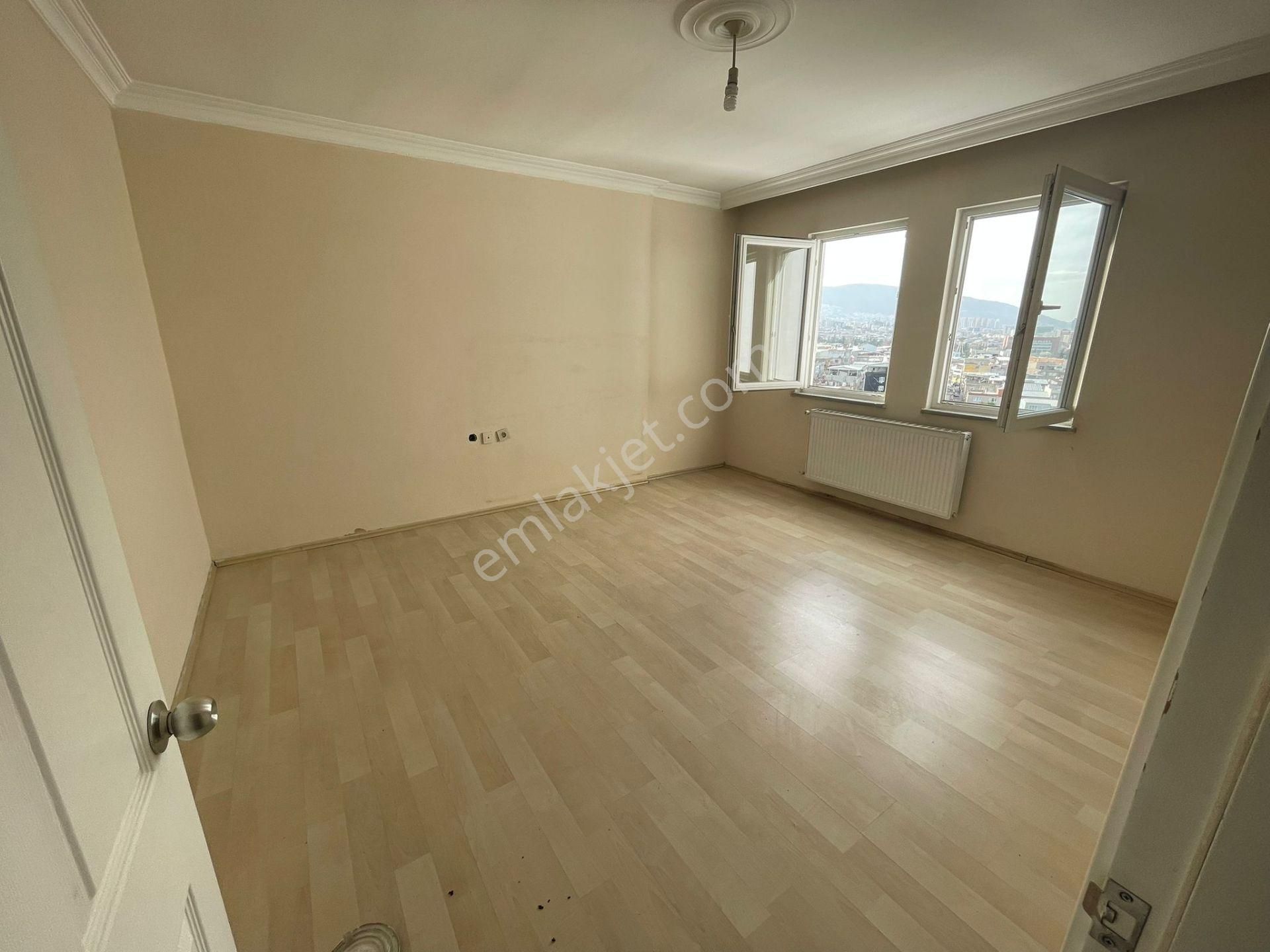 Bursa Kılıç Tan 152 Evler De Cadde Üstü 8.kat Satılık 2+1 Daire - Görsel 8