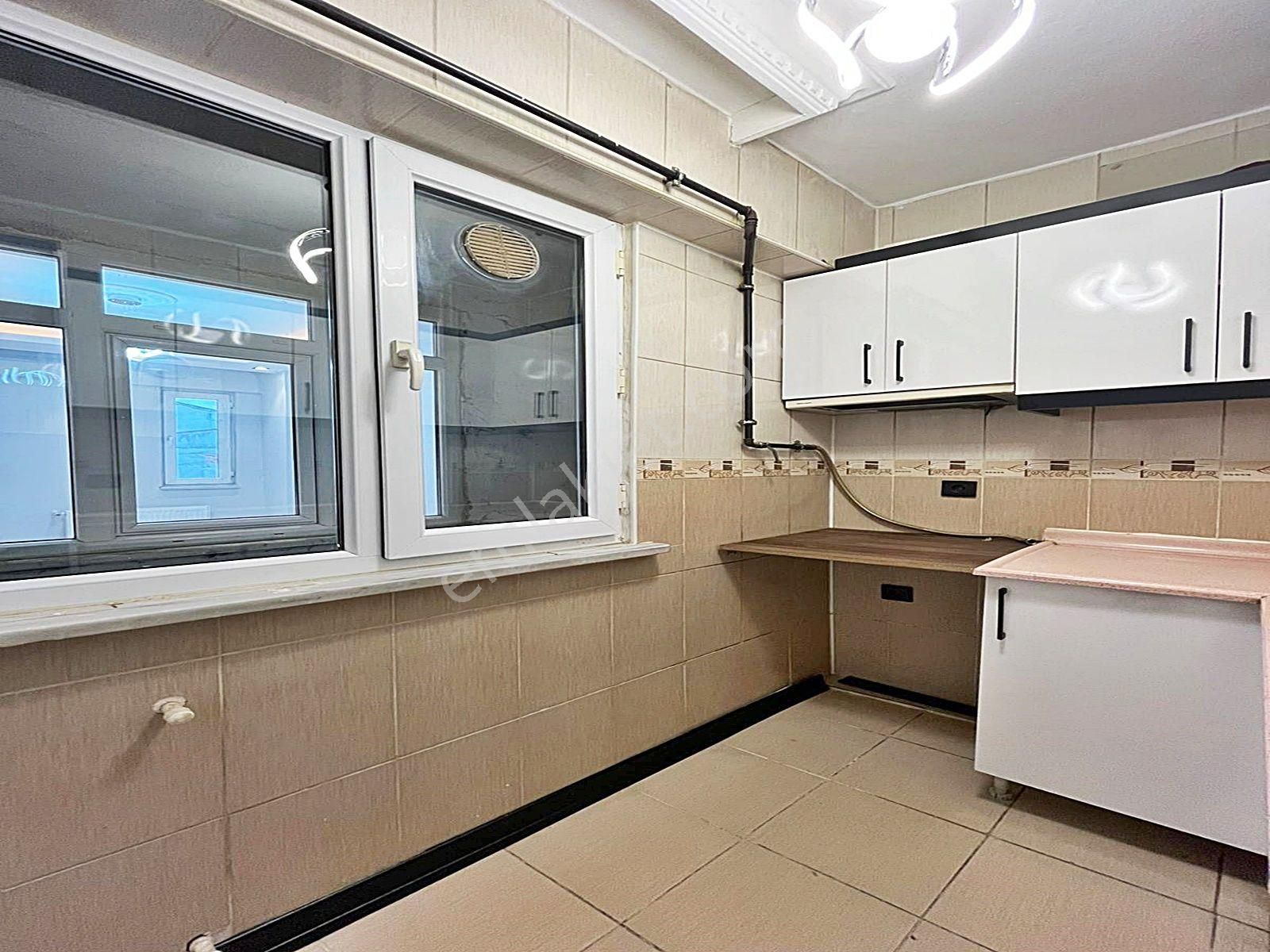 Esenyurt Kıraç Şehitler Mahallesinde Acil Satılık 2+1 Arakat Daire !!! - Görsel 10