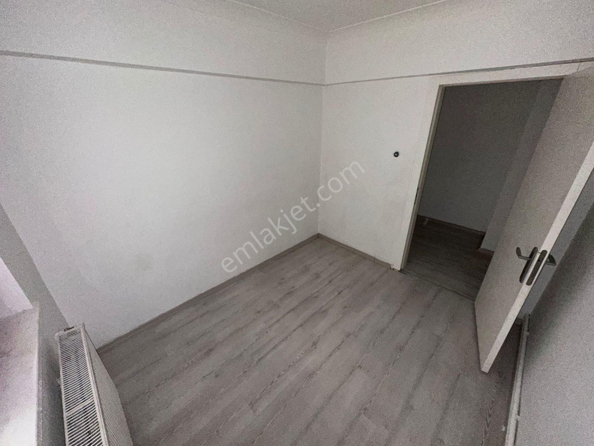 Kariyer Den Yaylada Yüsek Giriş Acil Satılık 3+1 Daire - Görsel 10