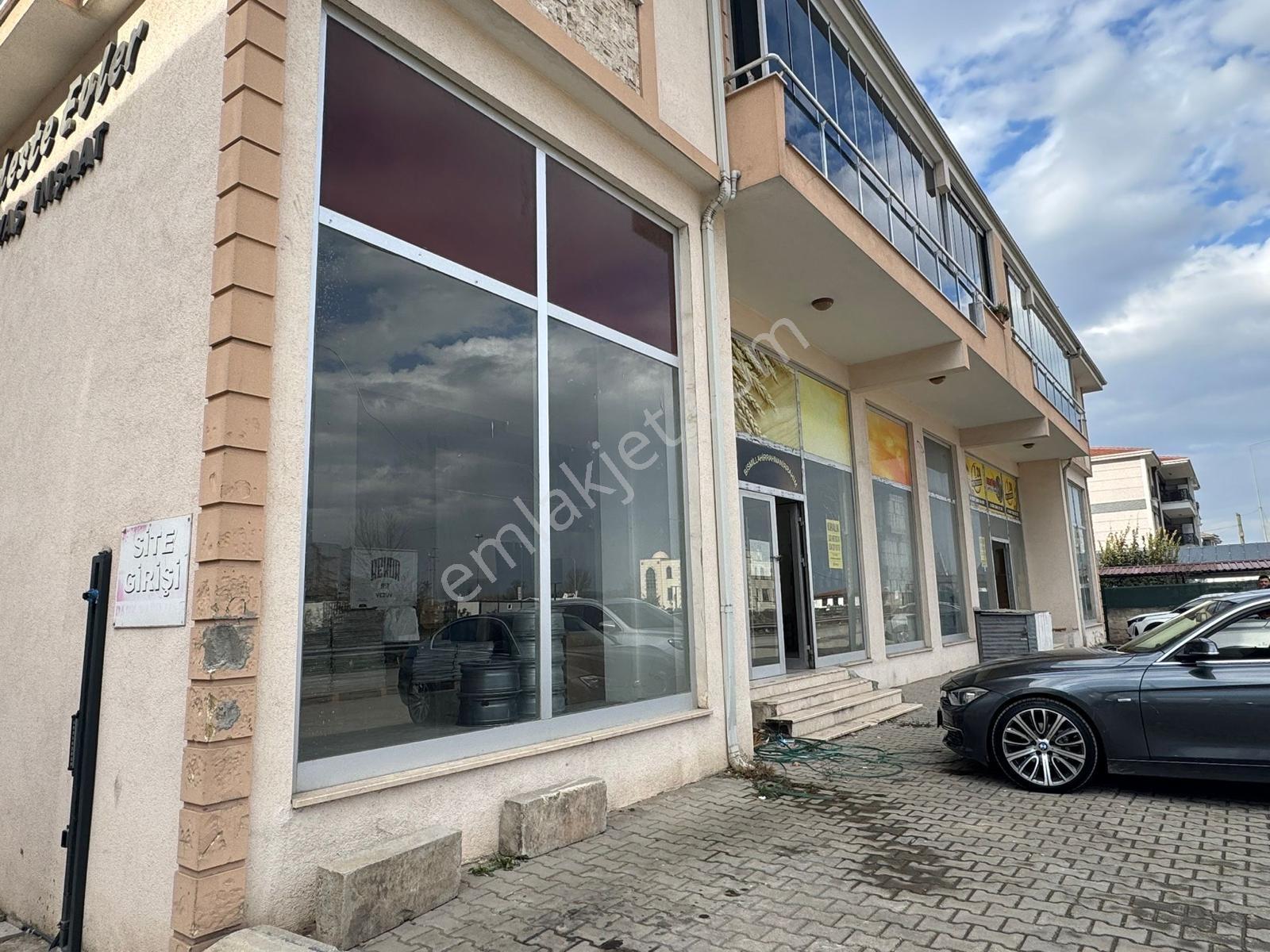 Yazlık Mah. Cadde Cepheli Tabela Değeri Yüksek Kiralık Dükkanlar - Görsel 2