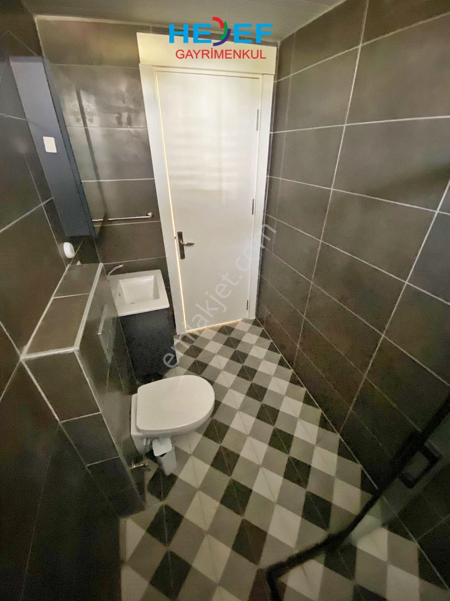 Hedef'ten Eski Mezitli'de 1+1 Kiralık Daire - Görsel 13