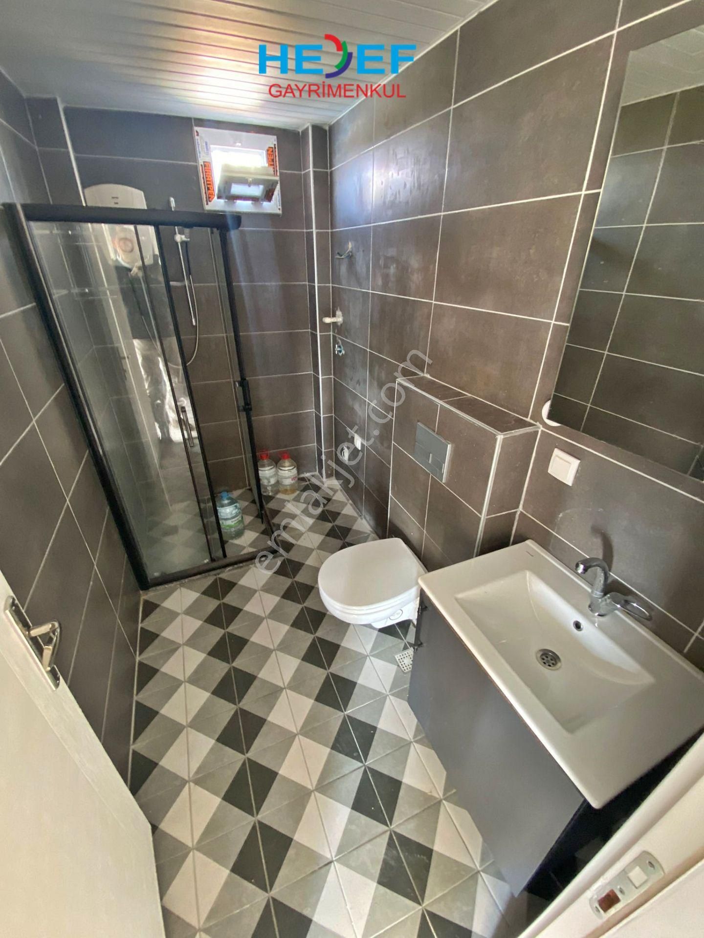 Hedef'ten Eski Mezitli'de 1+1 Kiralık Daire - Görsel 11