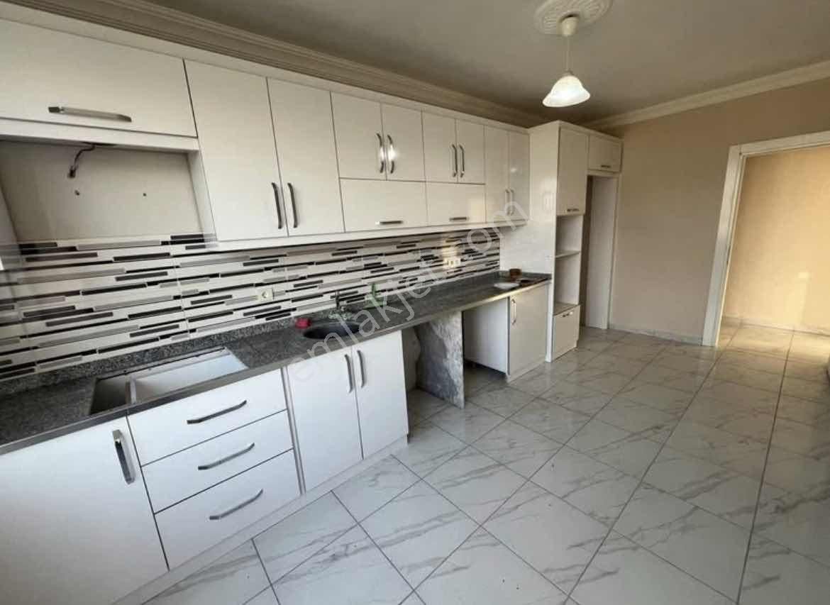Avm Karşısında Kiralık 2+1 Ayrı Mutfak Daire