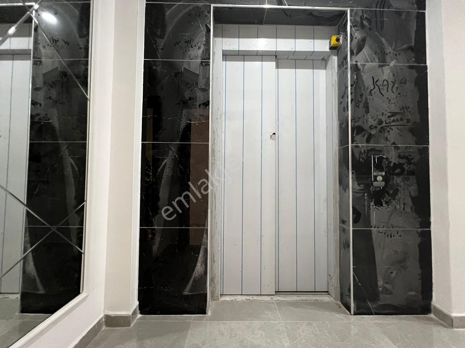 ⫸ Yiğit Gayrimenkul'den⫷ Altınkum Merkezde Denize 100 Metre 1+1 Daire - Görsel 12