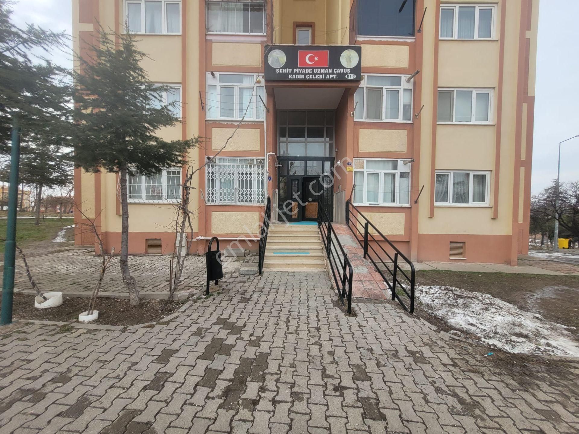 Demokrasi Mahallesi Toki 2+1 Satılık Daire - Görsel 2