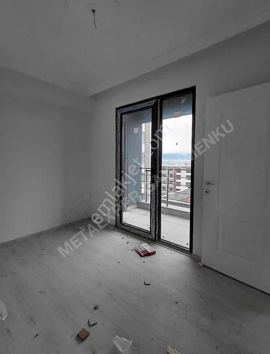 Konuralp'de Yatırımlık 1+1 Satılık Daire - Görsel 2