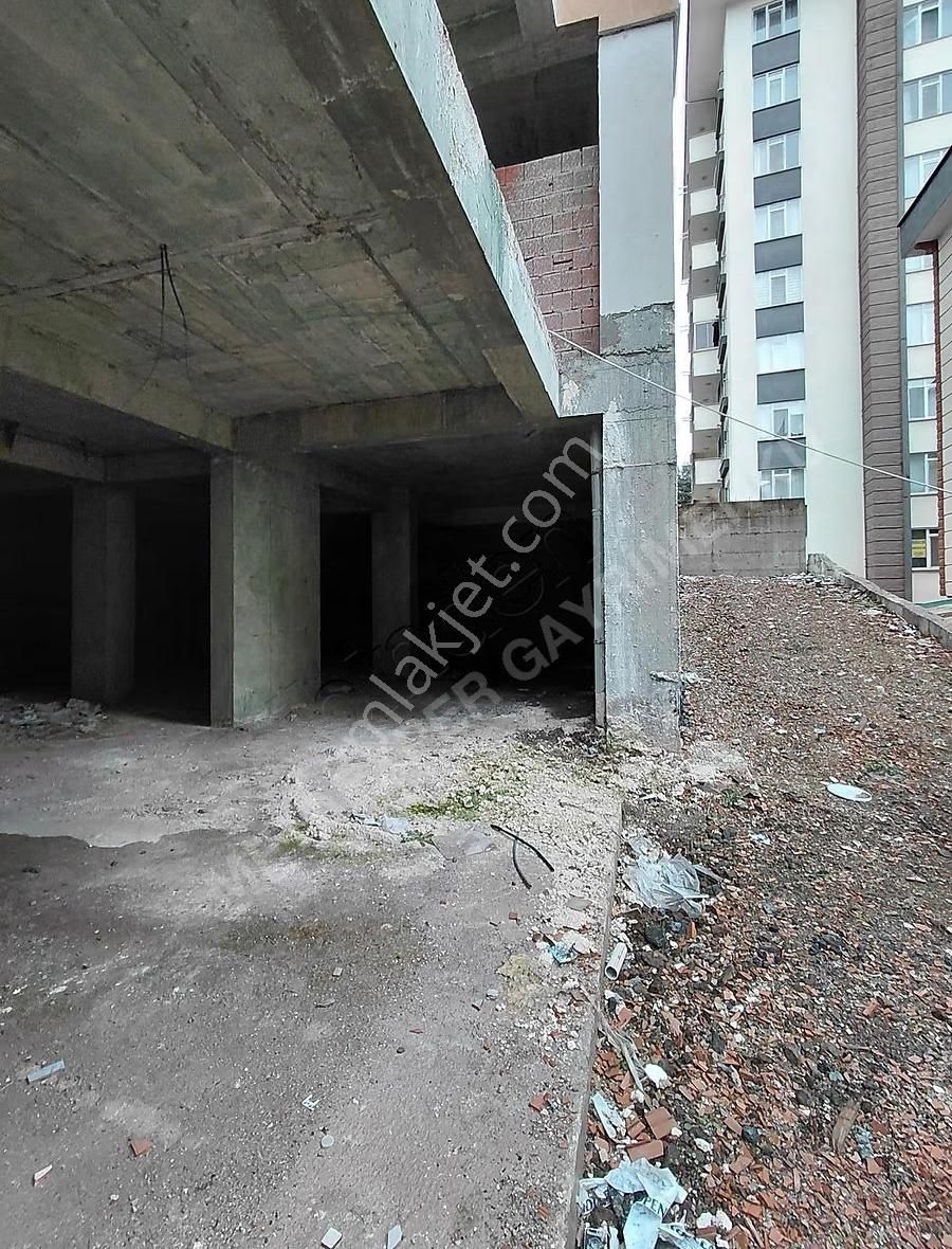 Konuralp'de Yatırımlık 1+1 Satılık Daire - Görsel 29