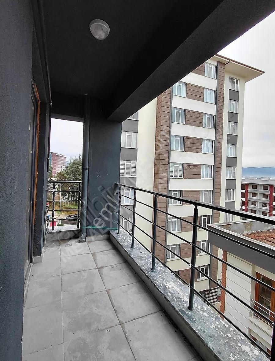 Konuralp'de Yatırımlık 1+1 Satılık Daire - Görsel 30